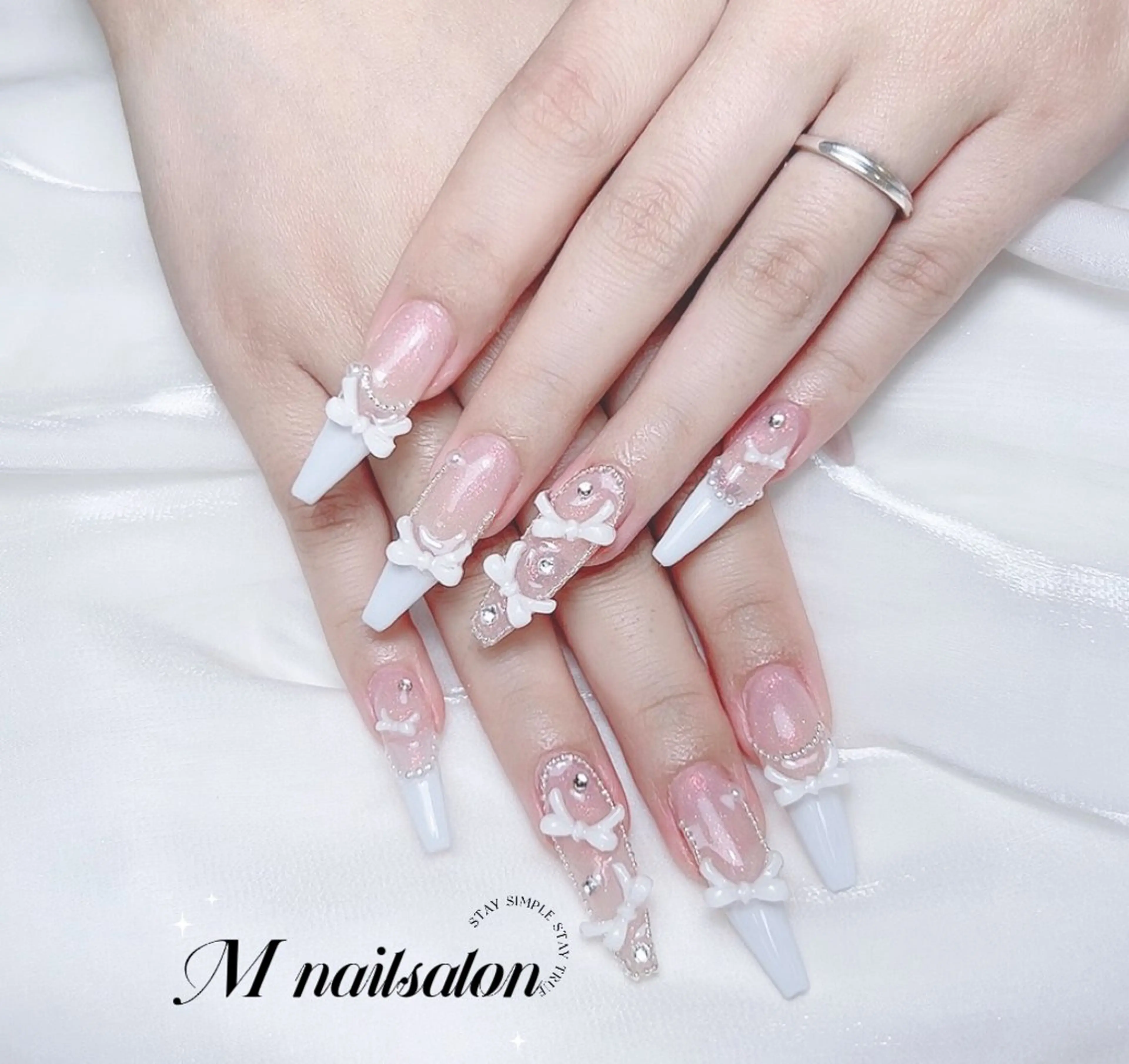 ネイル ハンドネイル M🌷nail 長さだし専門店のネイルデザイン