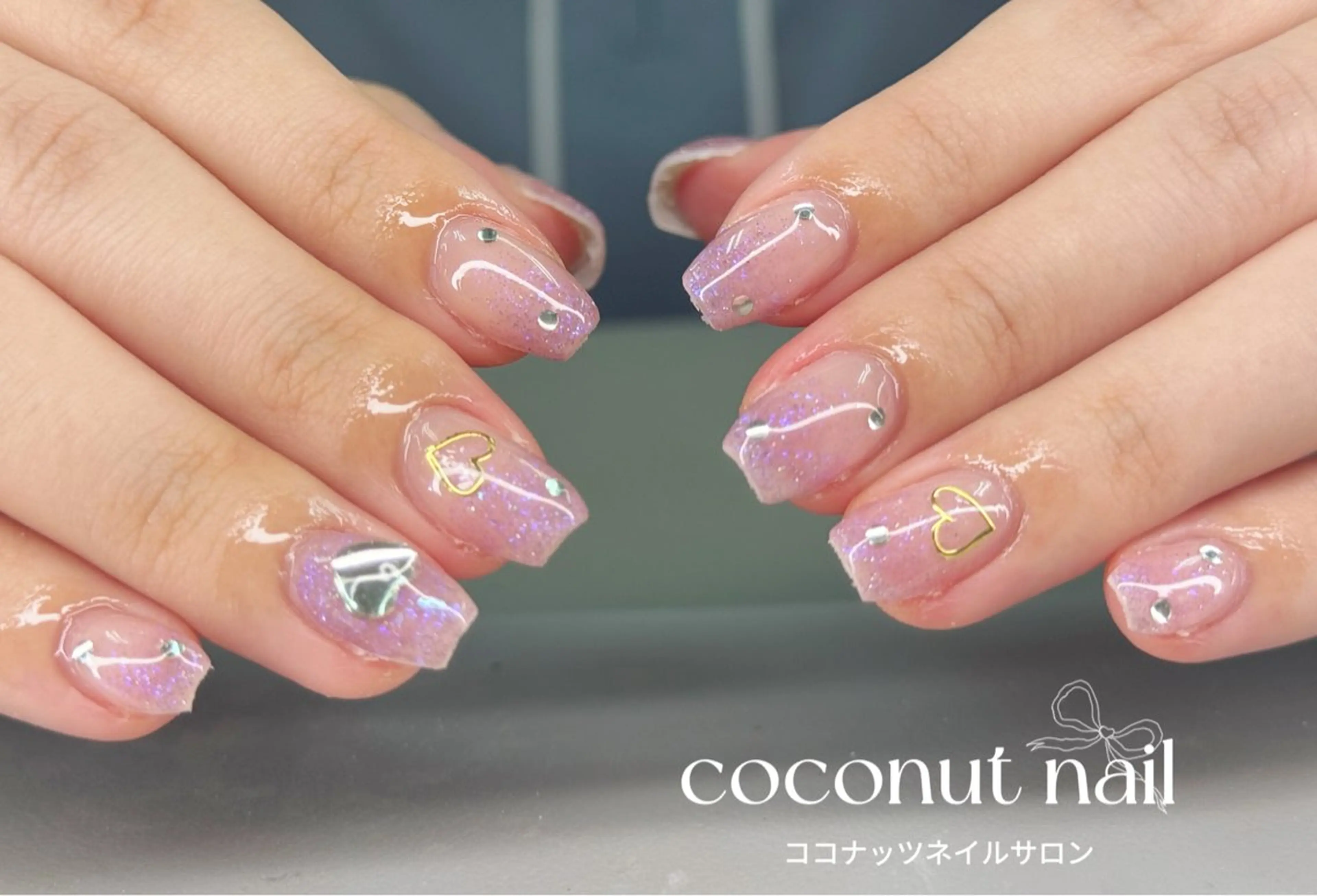 ネイル べっ甲ネイル フレンチネイル キラキラネイル マグネットネイル 大理石ネイル(マーブル) ハンドネイル 神田 ココナッツのネイルデザイン