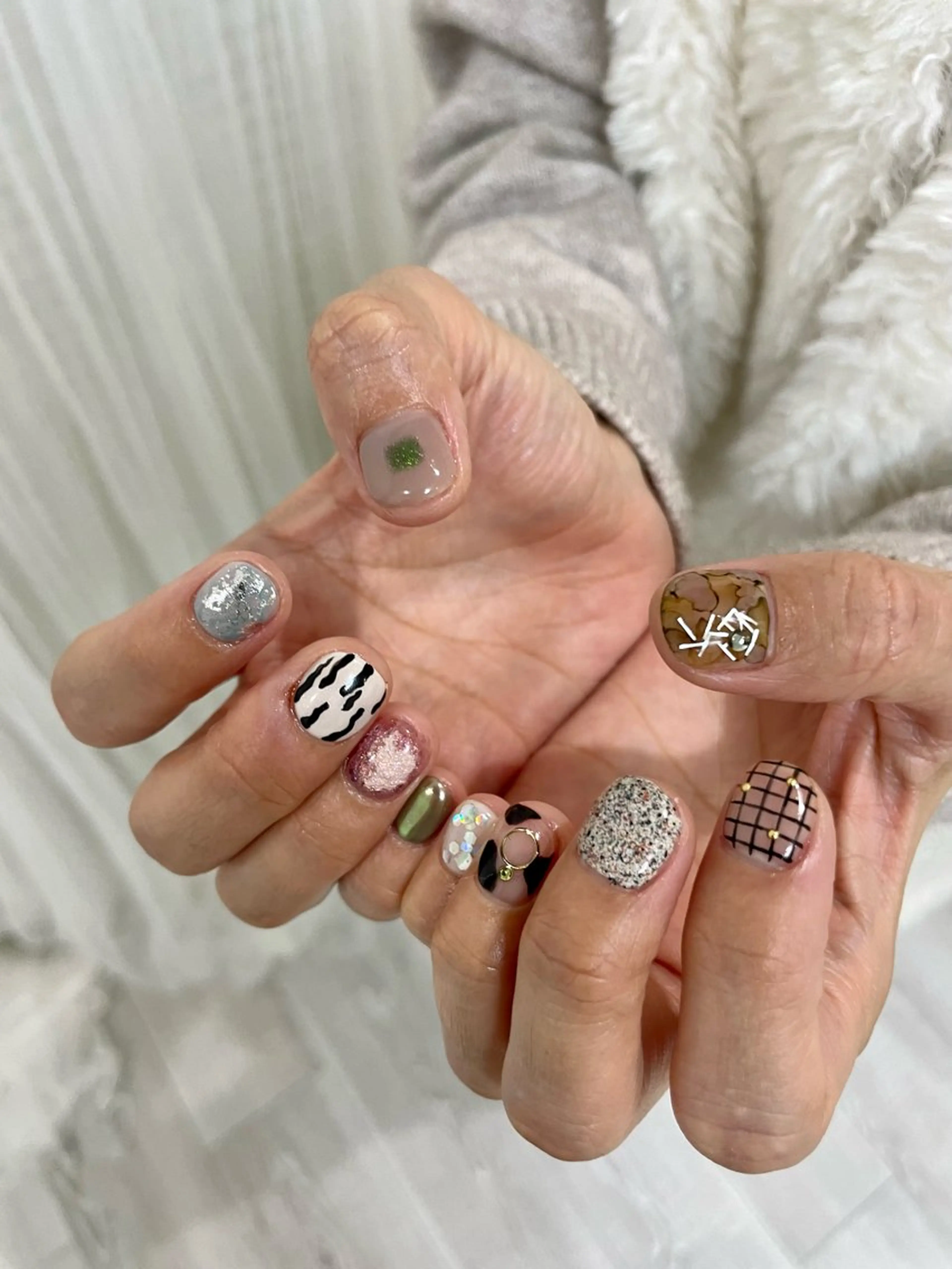 ネイル ハンドネイル Ever Blue Nail Salonのネイルデザイン