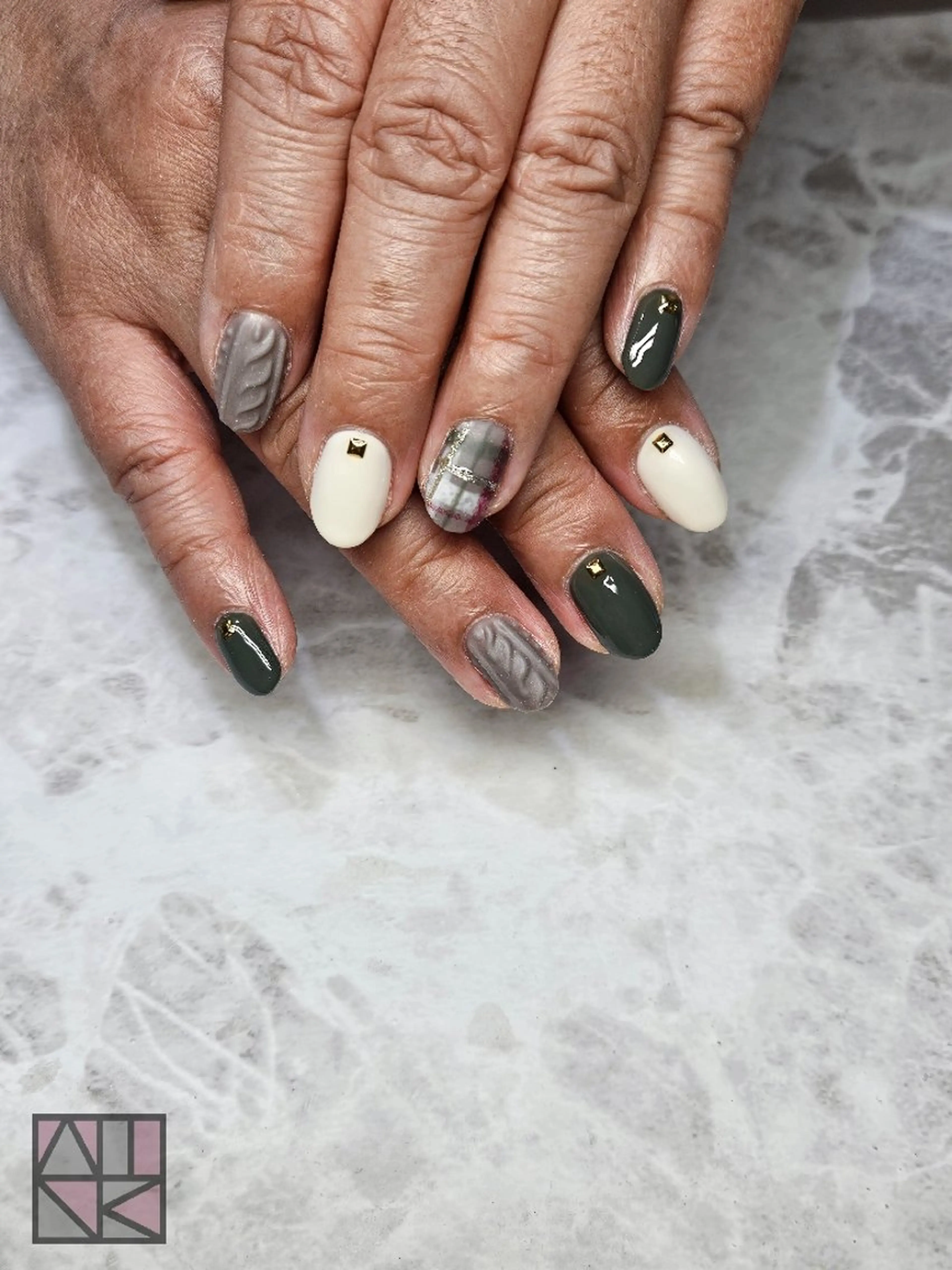 ネイル ハンドネイル WINK所属・吉澤 響香のネイルデザイン