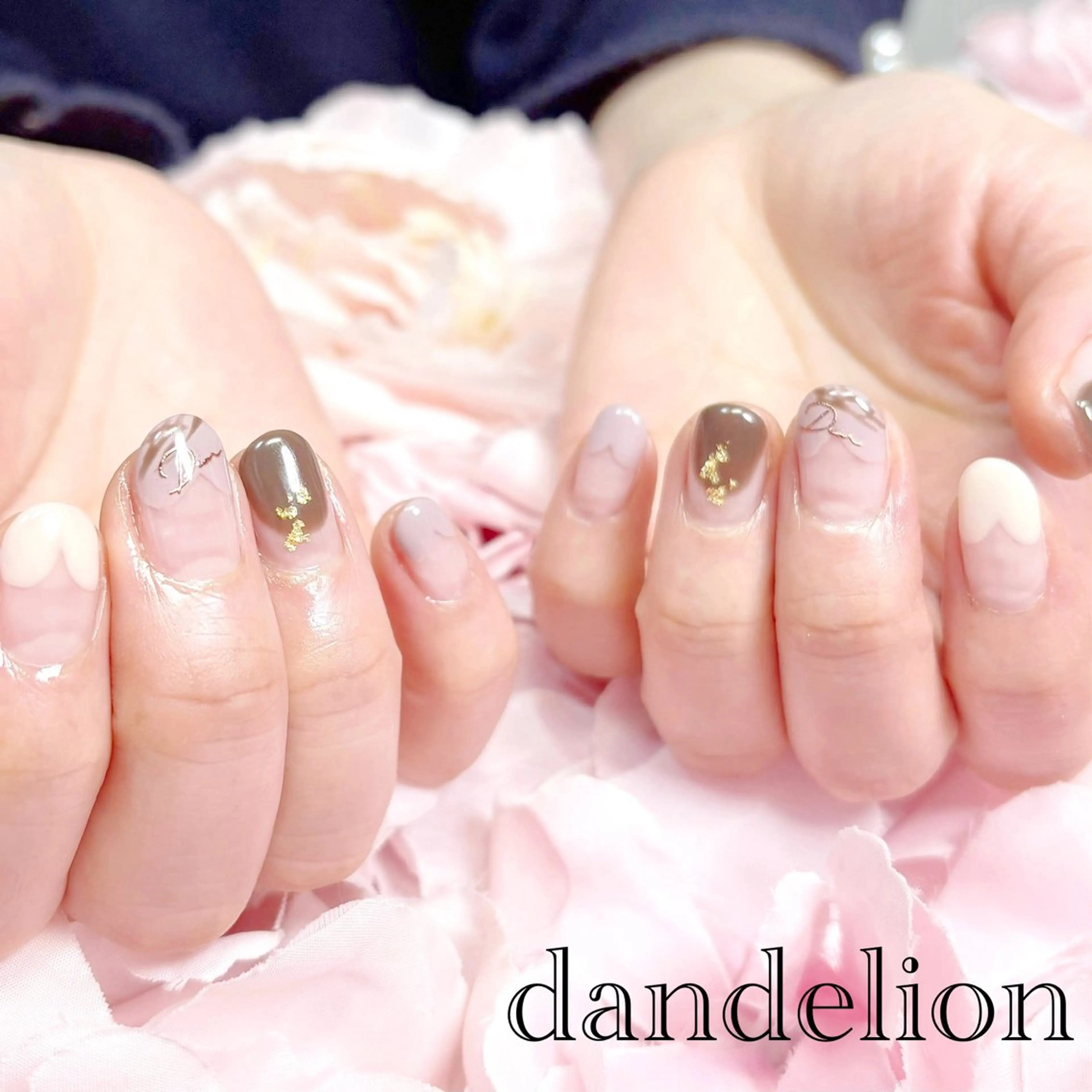 ネイル ハンドネイル ハンドケア dandelion ダンデライオンのネイルデザイン