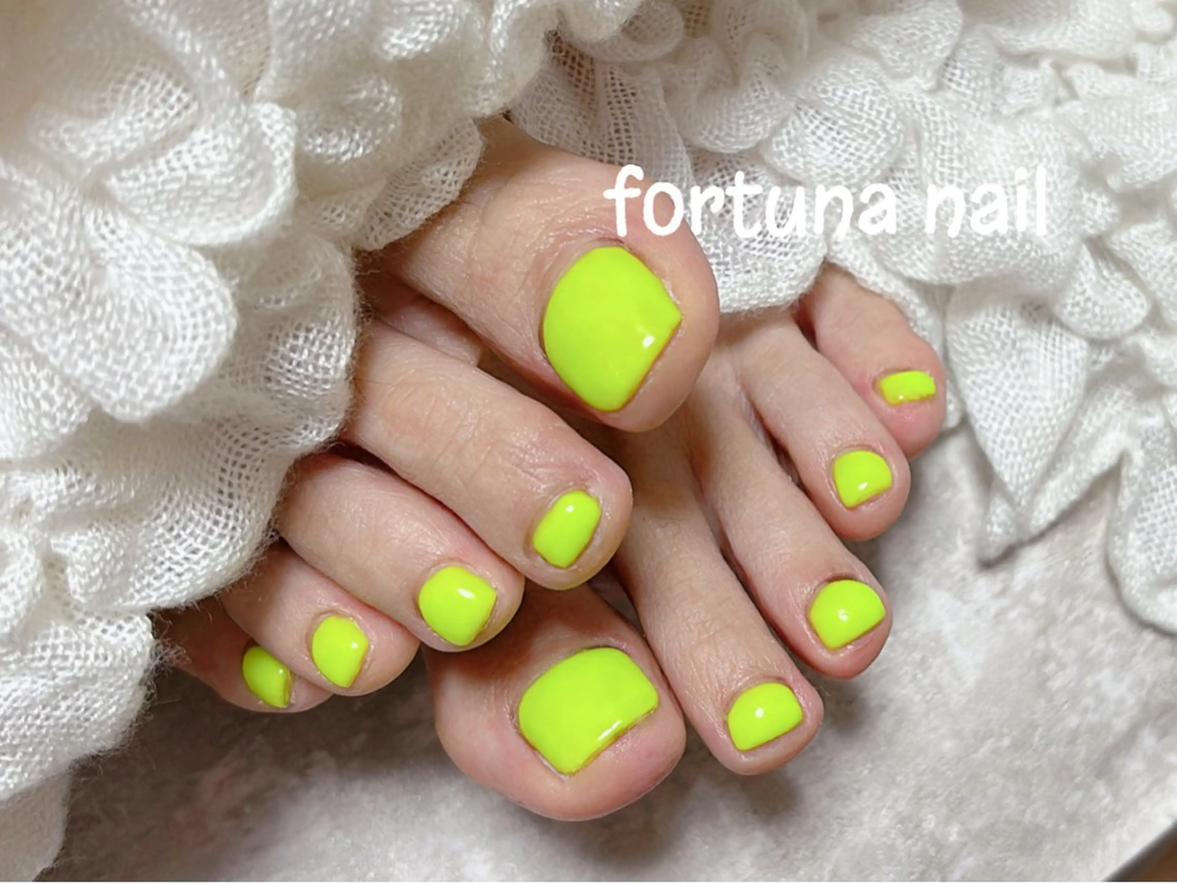 ネイル フットネイル Nail •Head スパFortunaのネイルデザイン