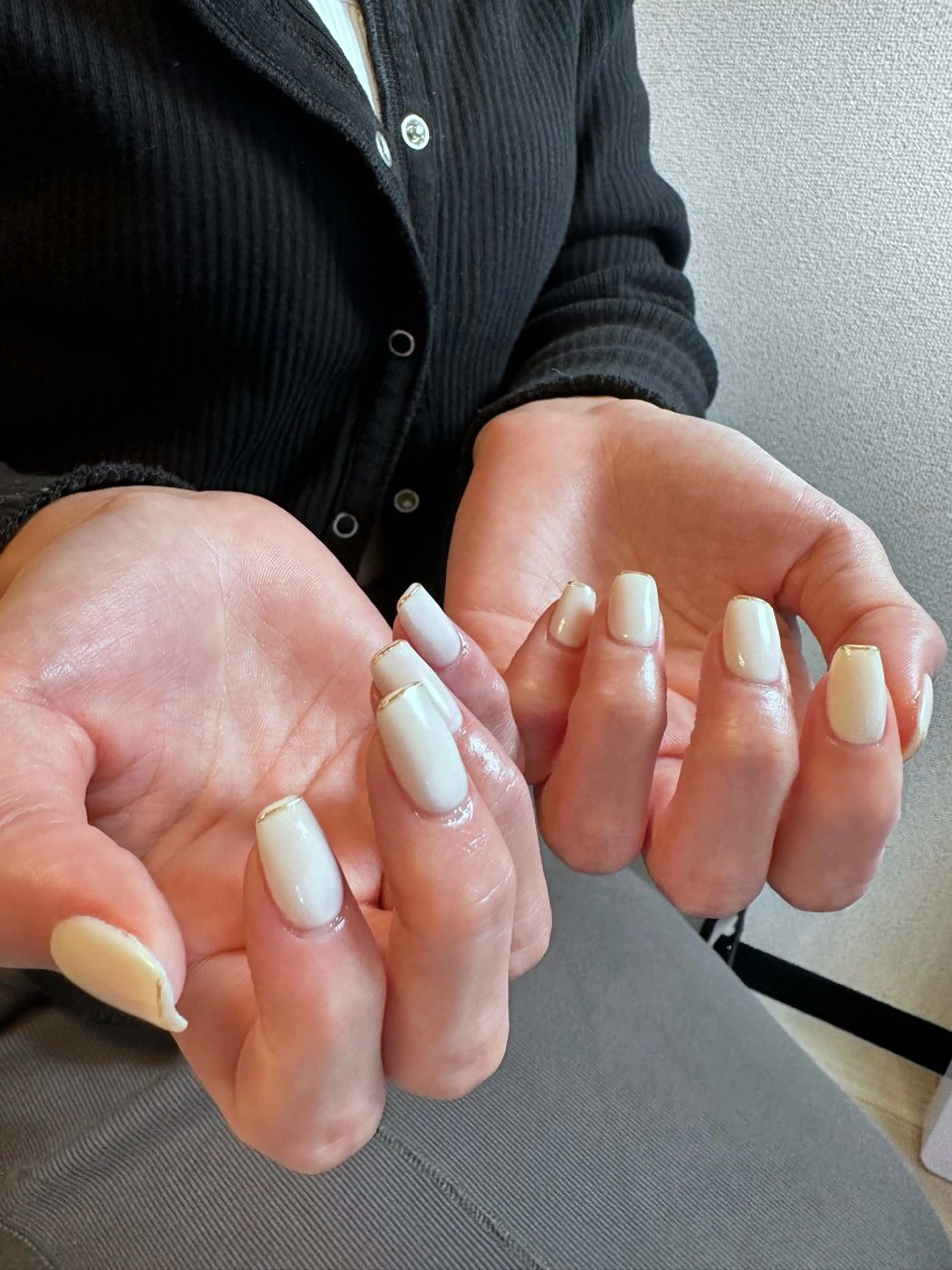 ネイル フレンチネイル ハンドネイル ハンドケア Atelier Ariのネイルデザイン