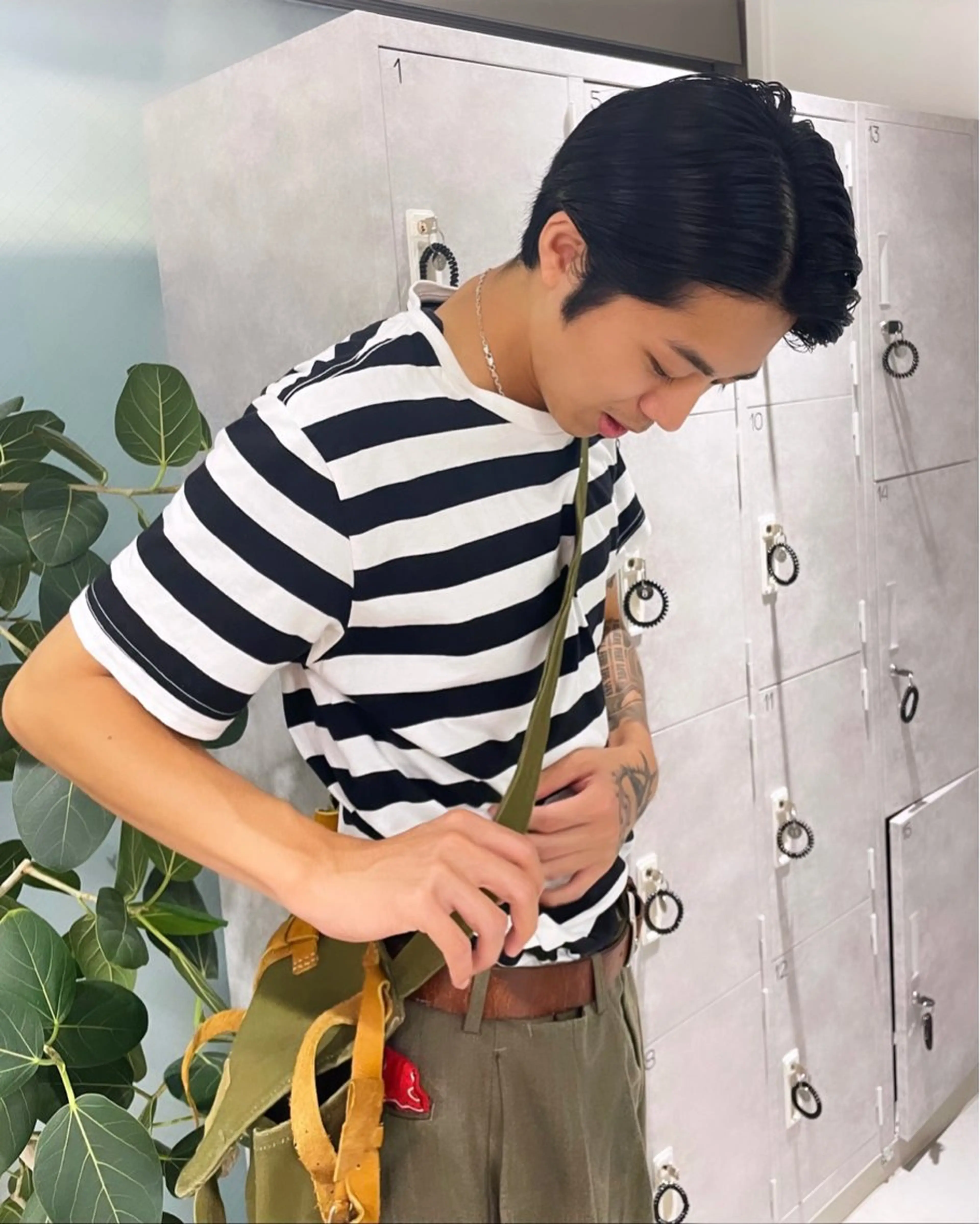 ショート カラー デザインパーマ/ 艶カラー/ボブのヘアスタイル