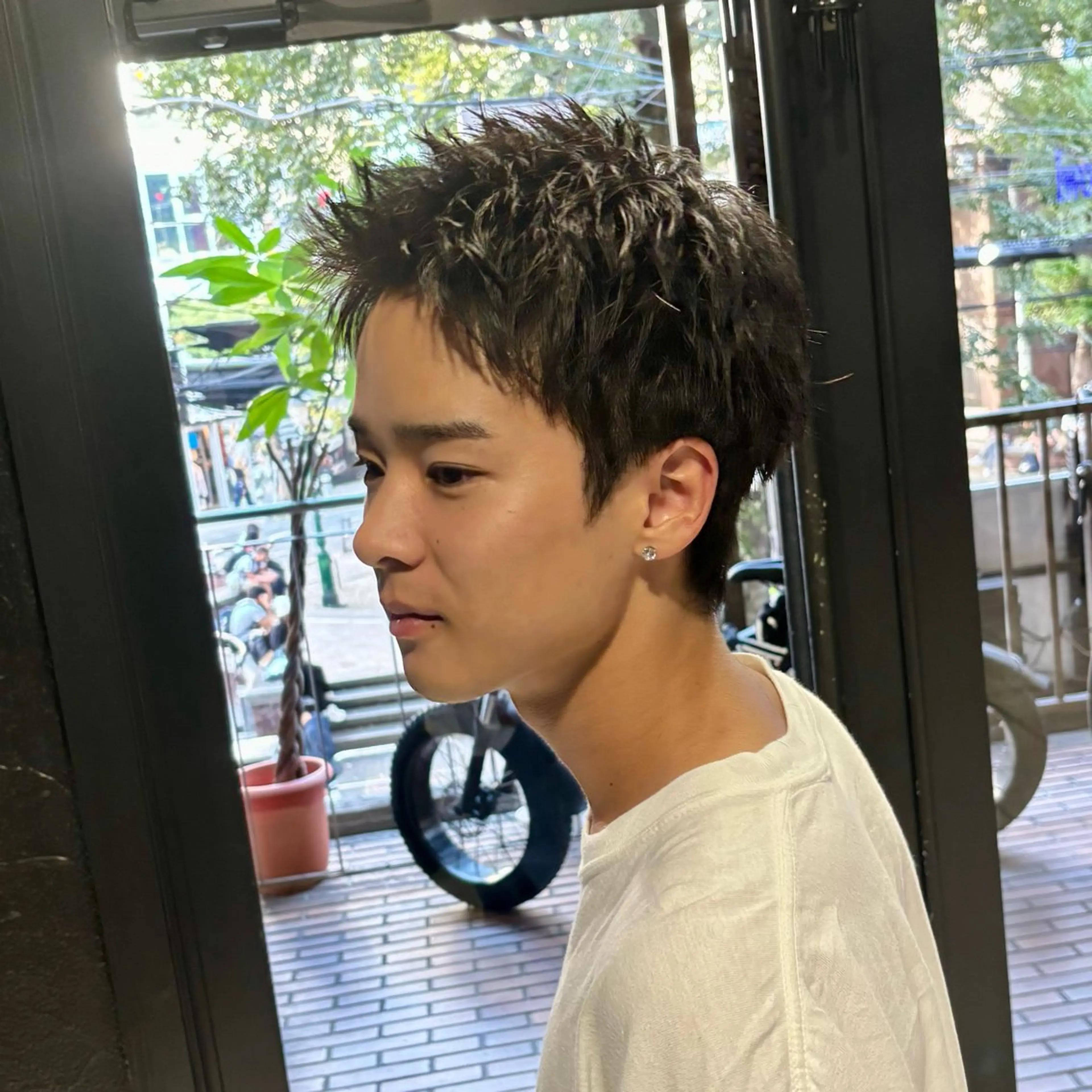 ショート メンズ スパイキーショート ショートヘア カット ヘアセット スパイキーショート アメ村【戸兵吏駒】のヘアスタイル