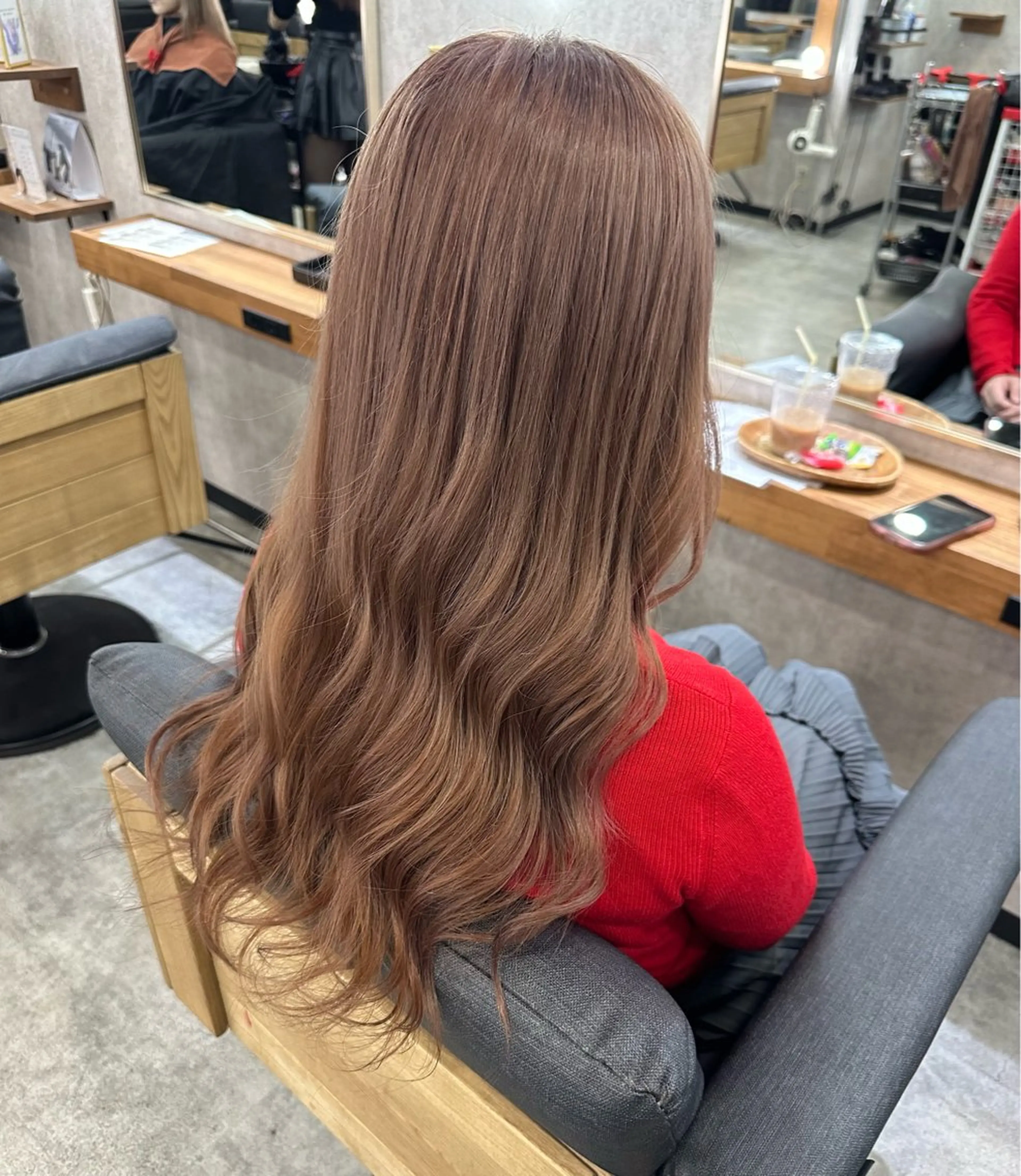 ロング MOURI CHISATOのヘアスタイル