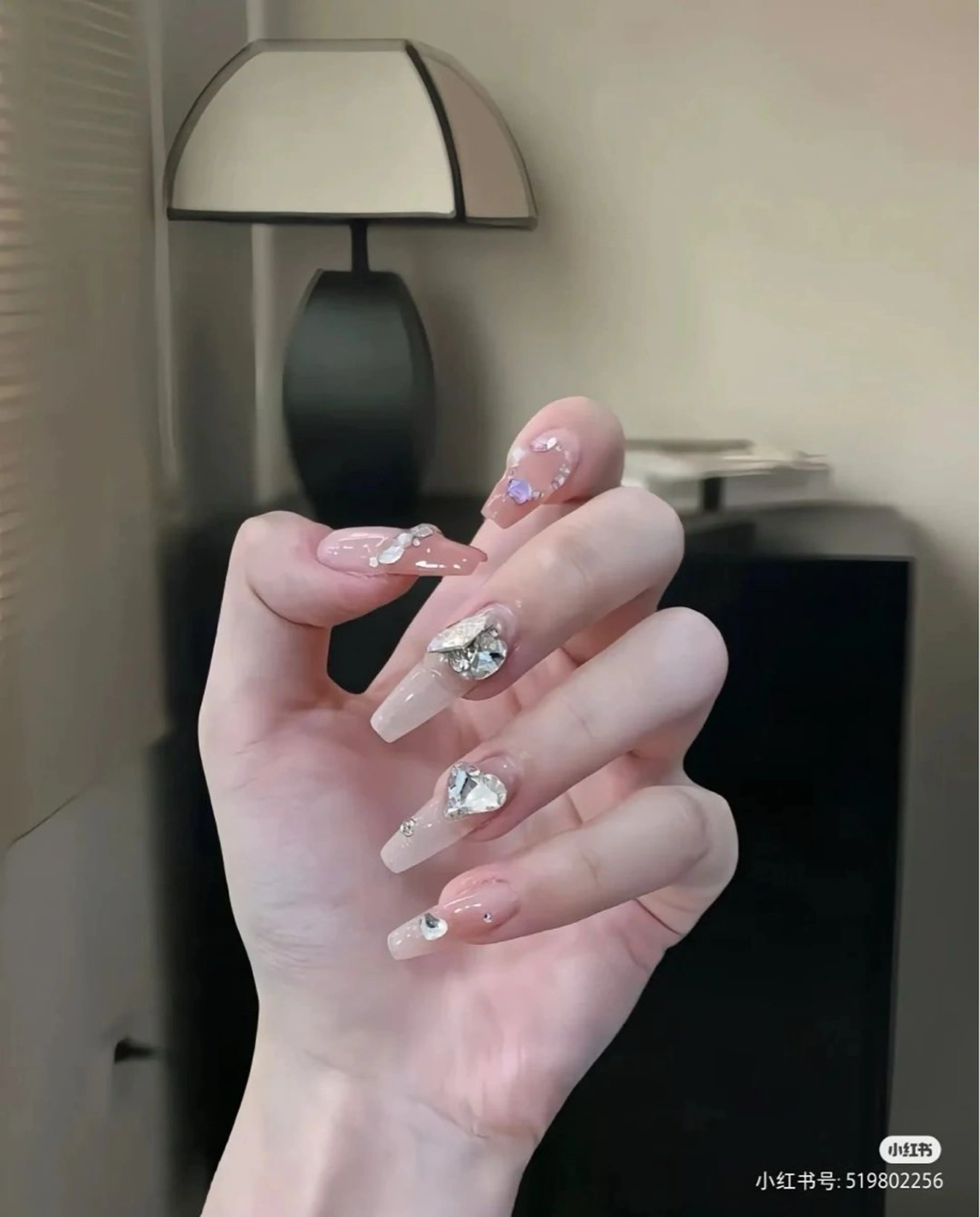 ネイル ハンドネイル Vp ネイルのネイルデザイン