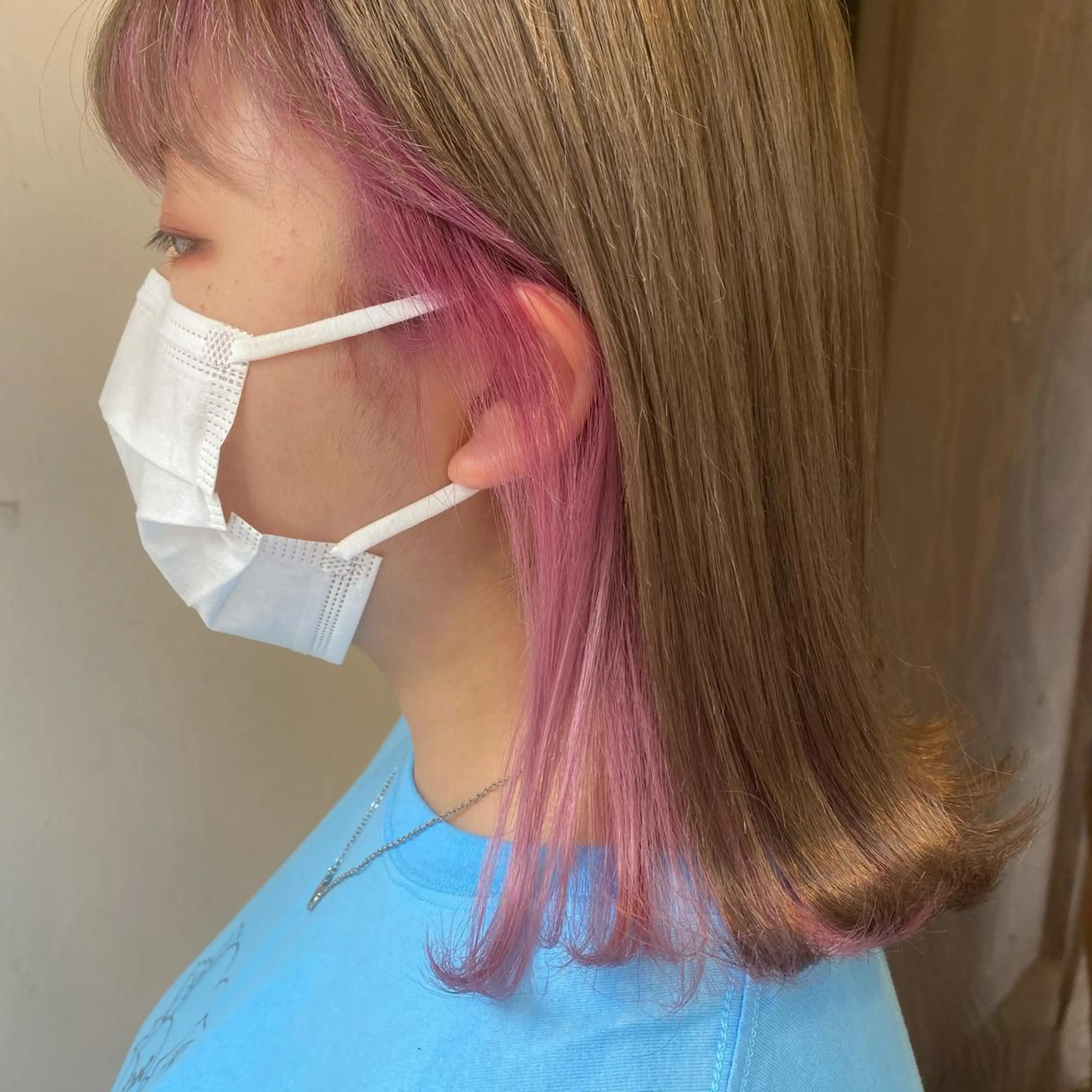 ミディアム カラー ベージュカラー ミルクティーベージュ ピンクカラー ヘアカラー 💚 nao💚のヘアスタイル