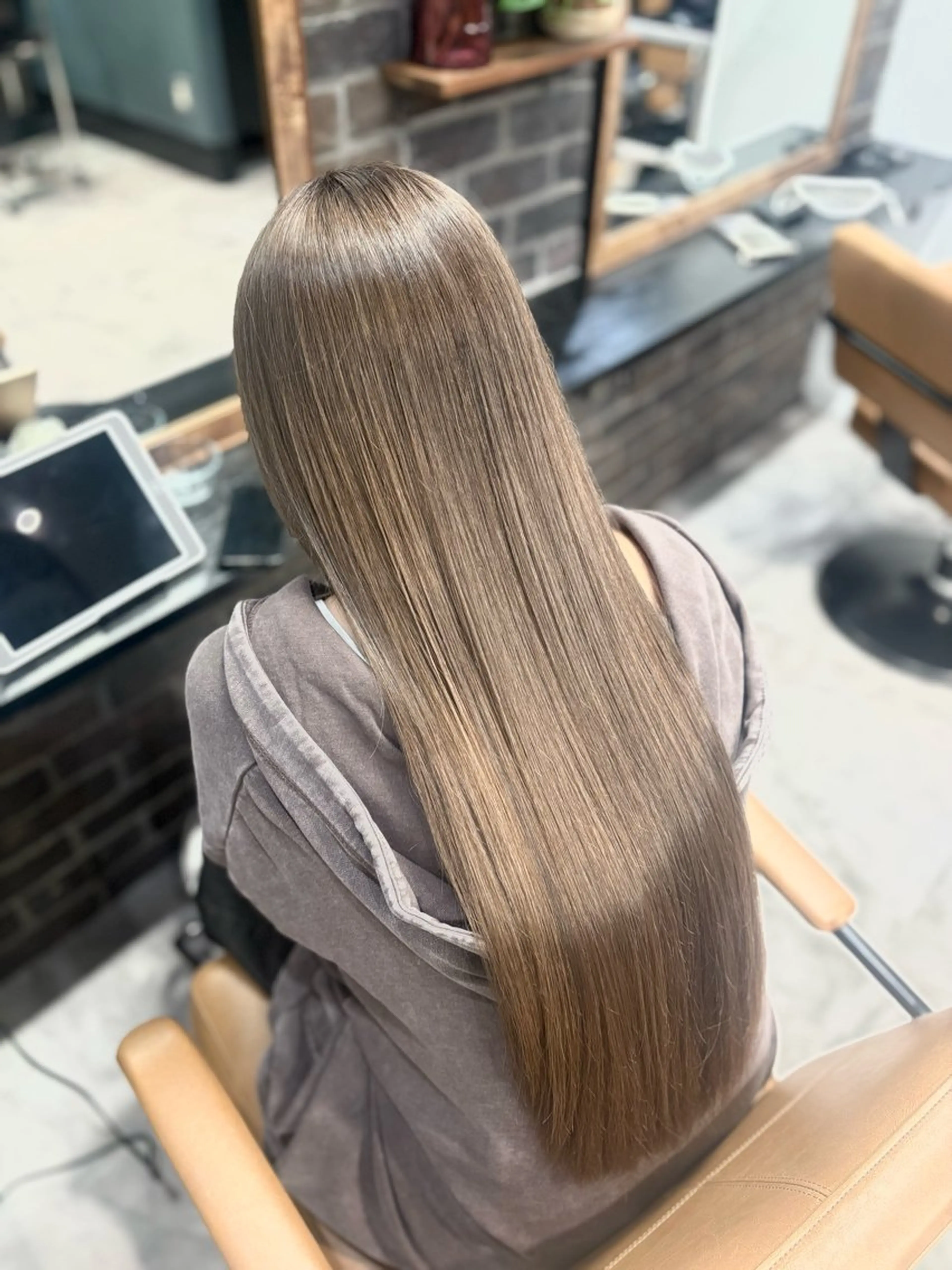 ロング 艶髪ハイトーン🌙 /RINOのヘアスタイル