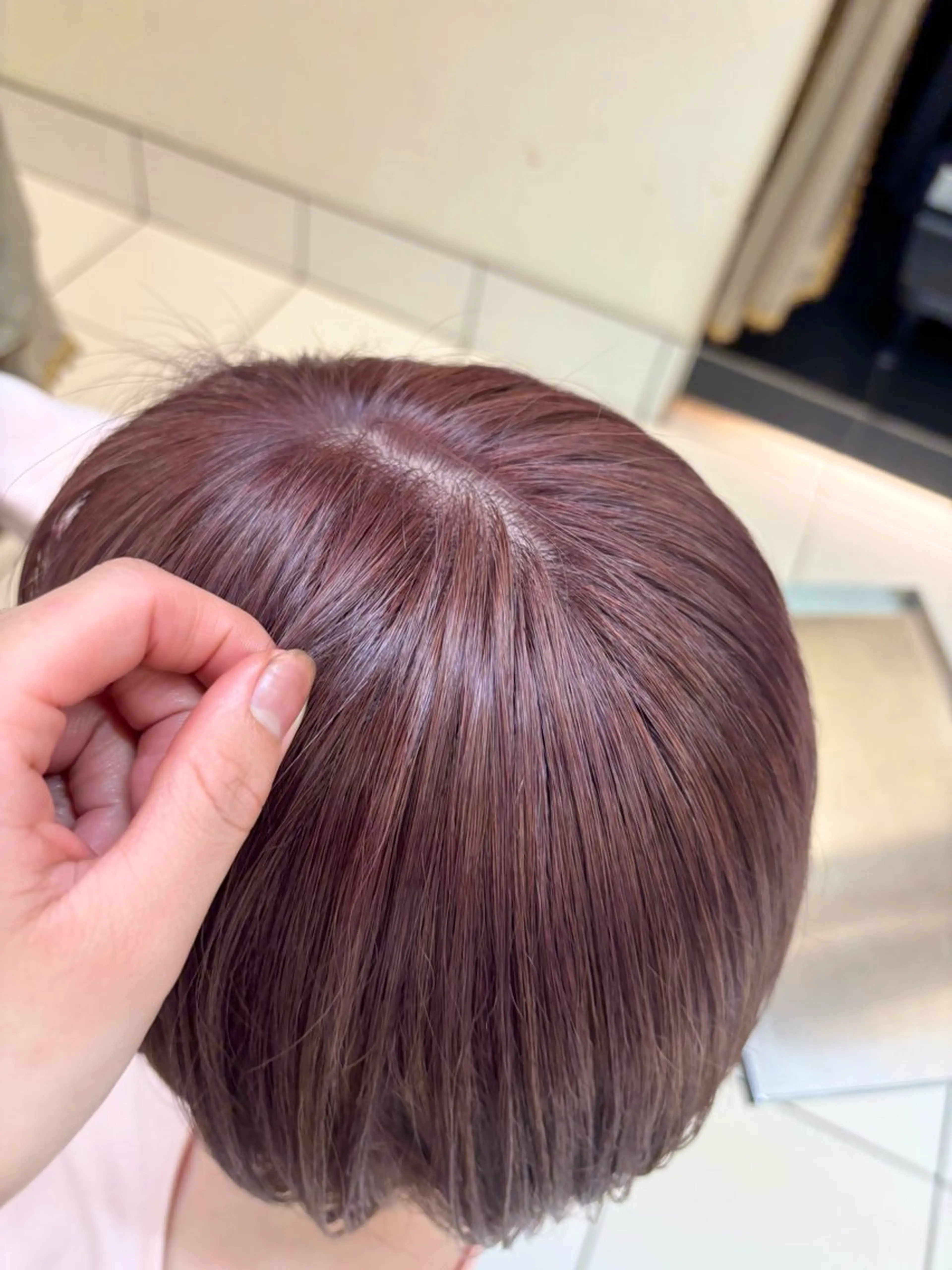 ショート カラー ベージュカラー ダブルカラー ピンクカラー ピンクベージュ 透明感カラー️🫧 清水杏乃のヘアスタイル