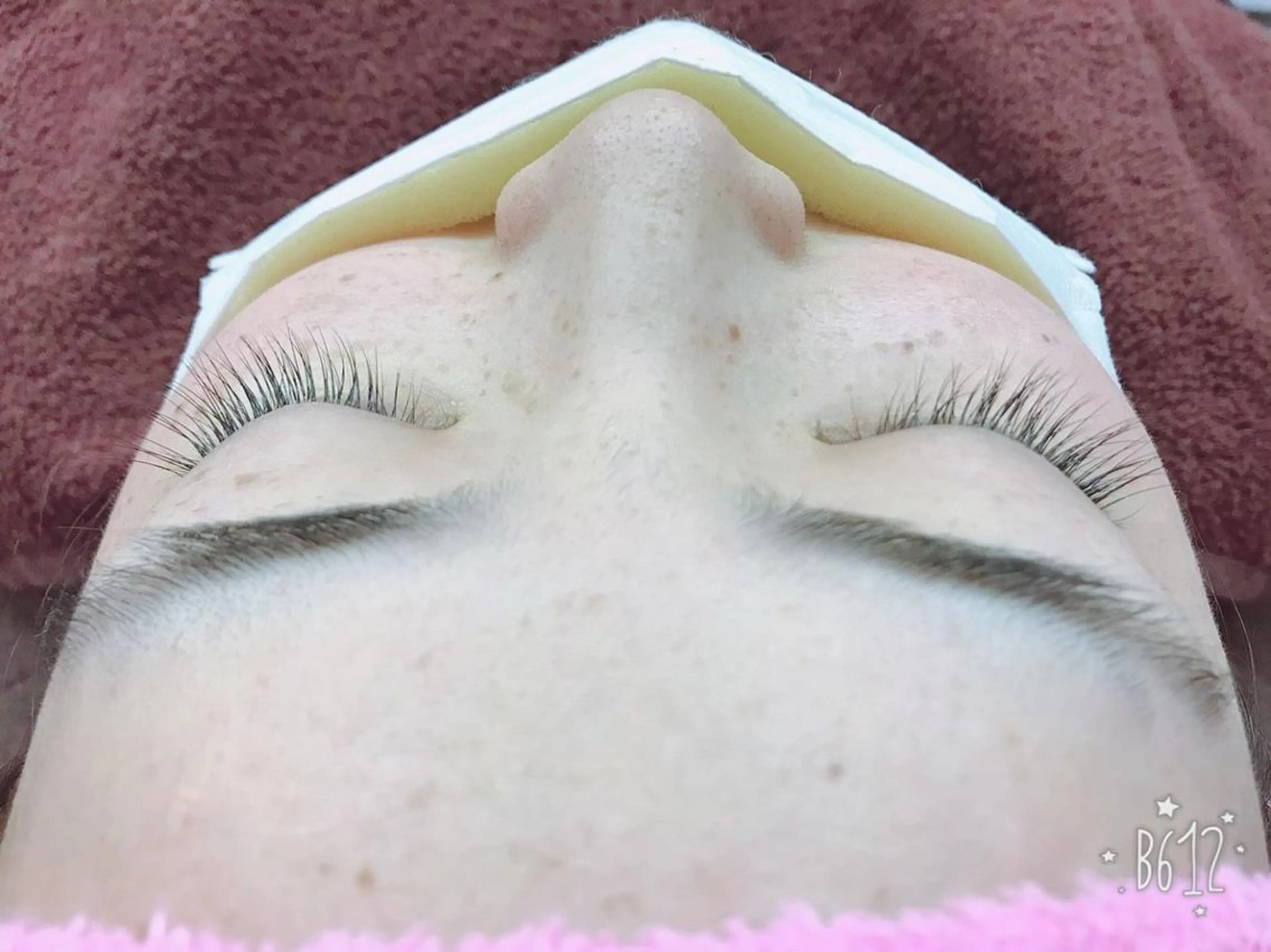 マツエク・マツパ 中野 里咲のヘアスタイル