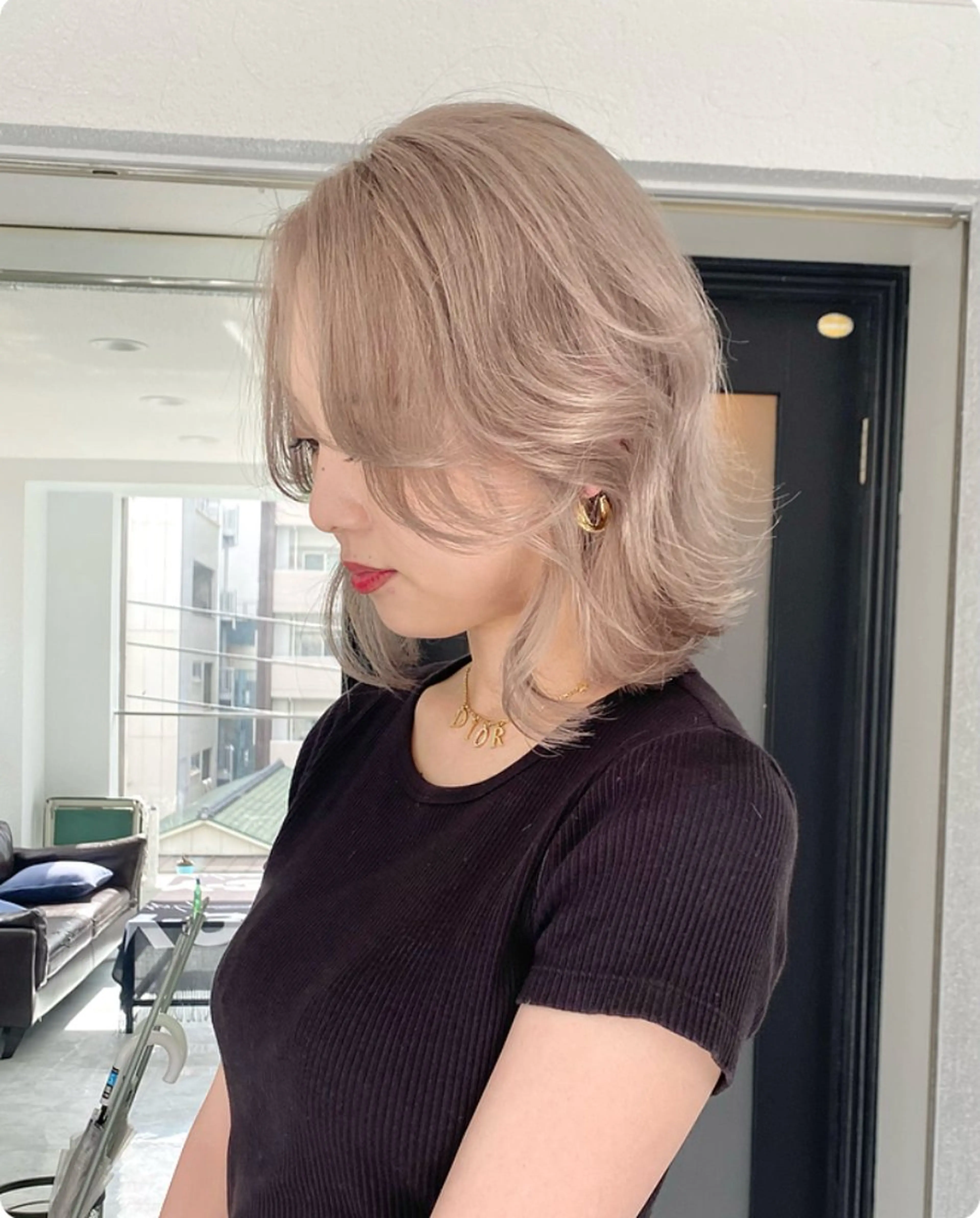 【女性限定👸カット+ケアブリーチ2回トリートメントの写真