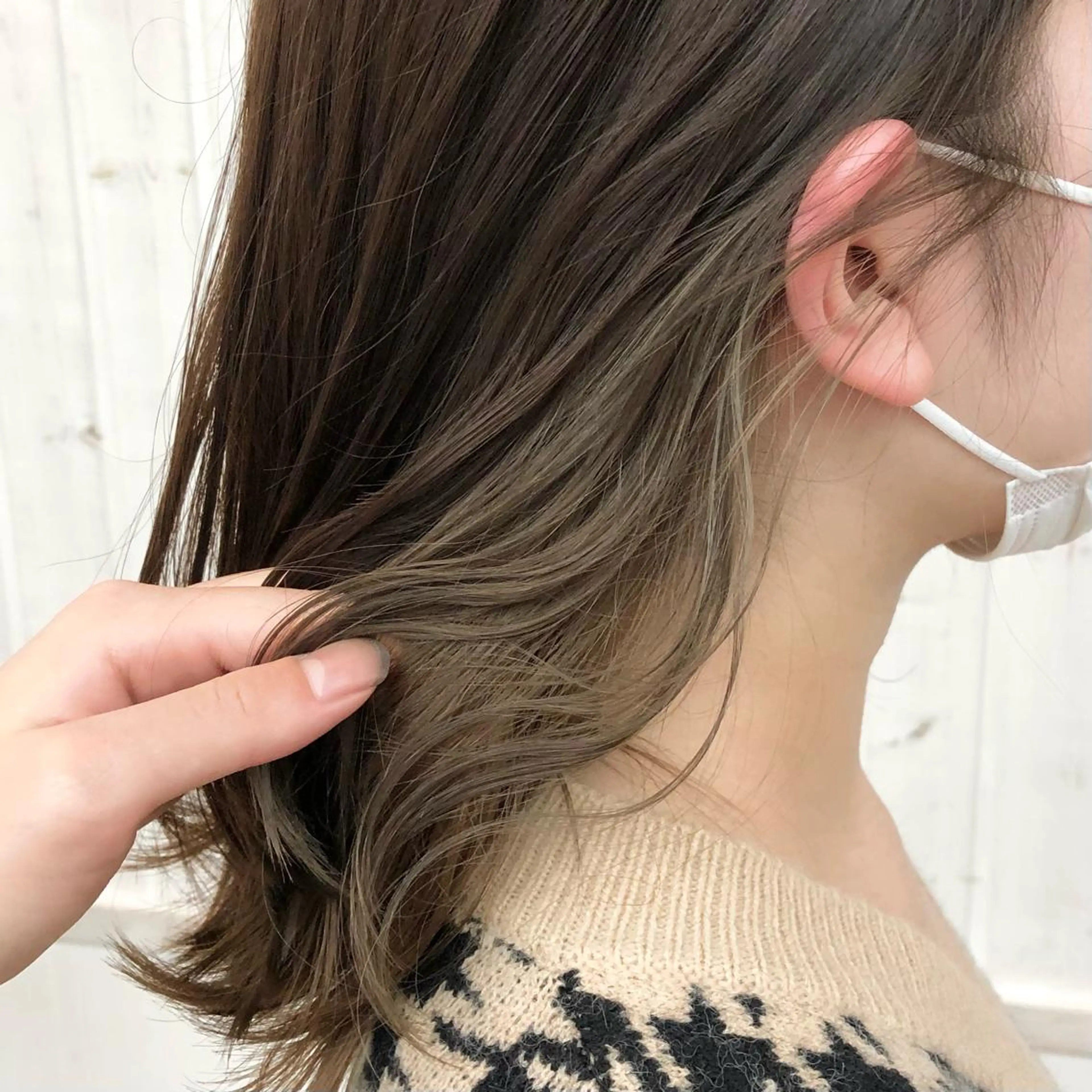 ロング カラー ヘアアレンジ アディクシーカラー アッシュ ベージュカラー 黒髪 ブリーチ JURI🤎 ワンカールレイヤーのヘアスタイル
