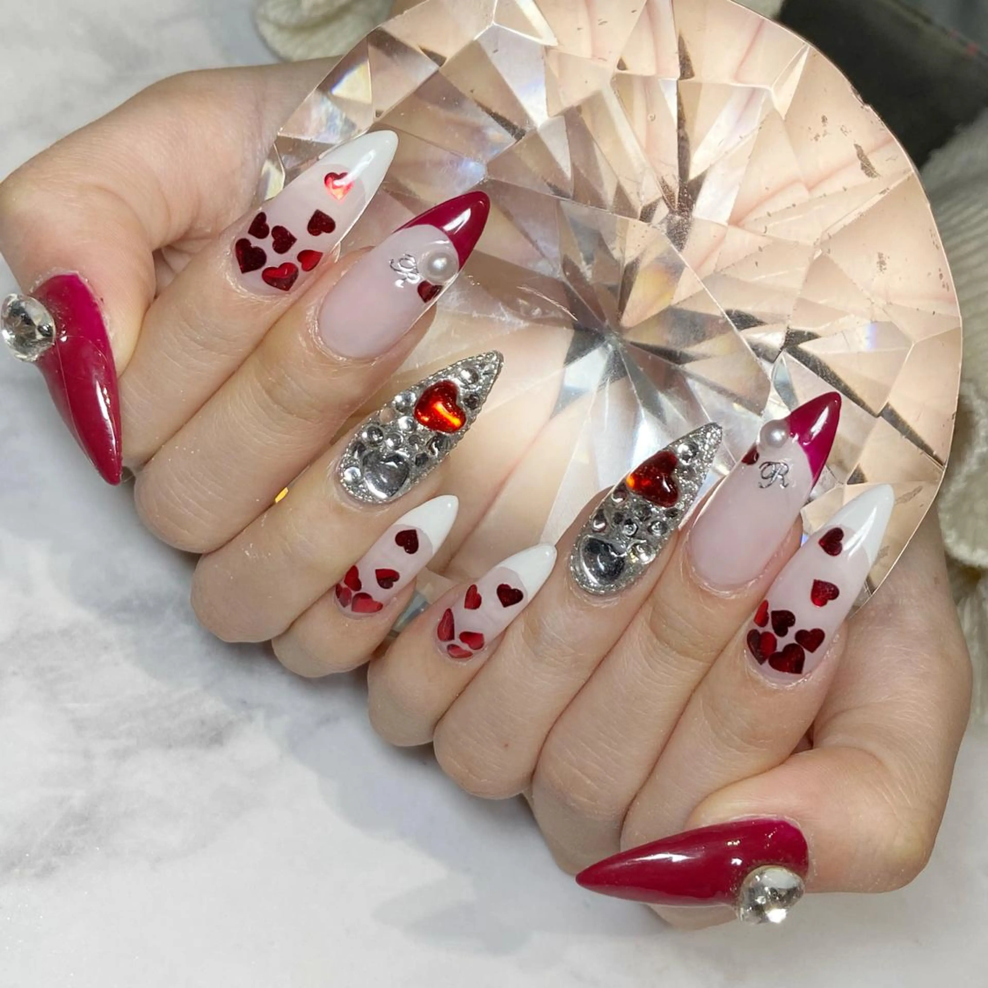 ネイル ハンドネイル YUN 💅のネイルデザイン