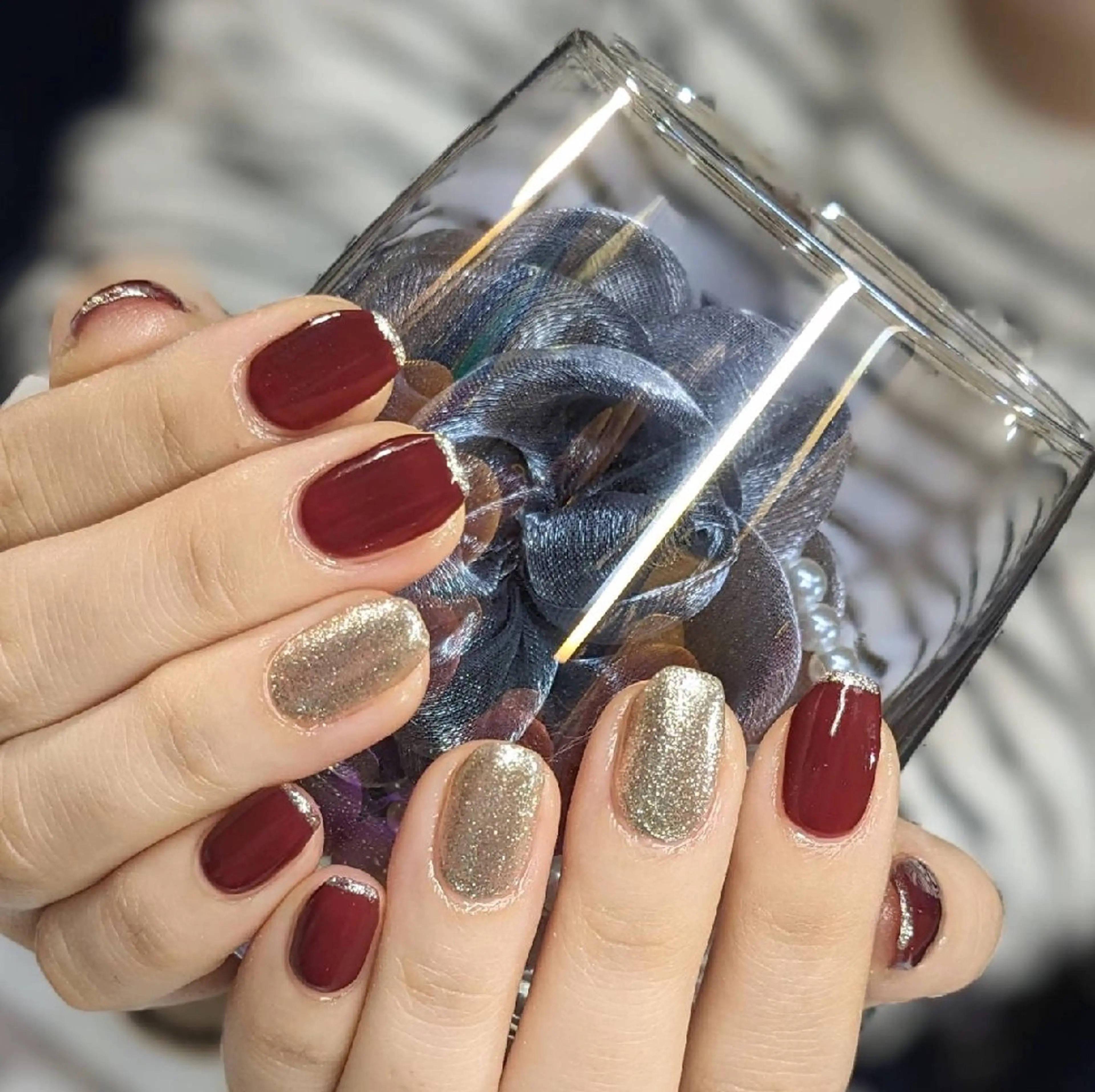 ネイル 冬ネイル クリスマス ハンドネイル ネイルサロンベルティ .keikoのネイルデザイン