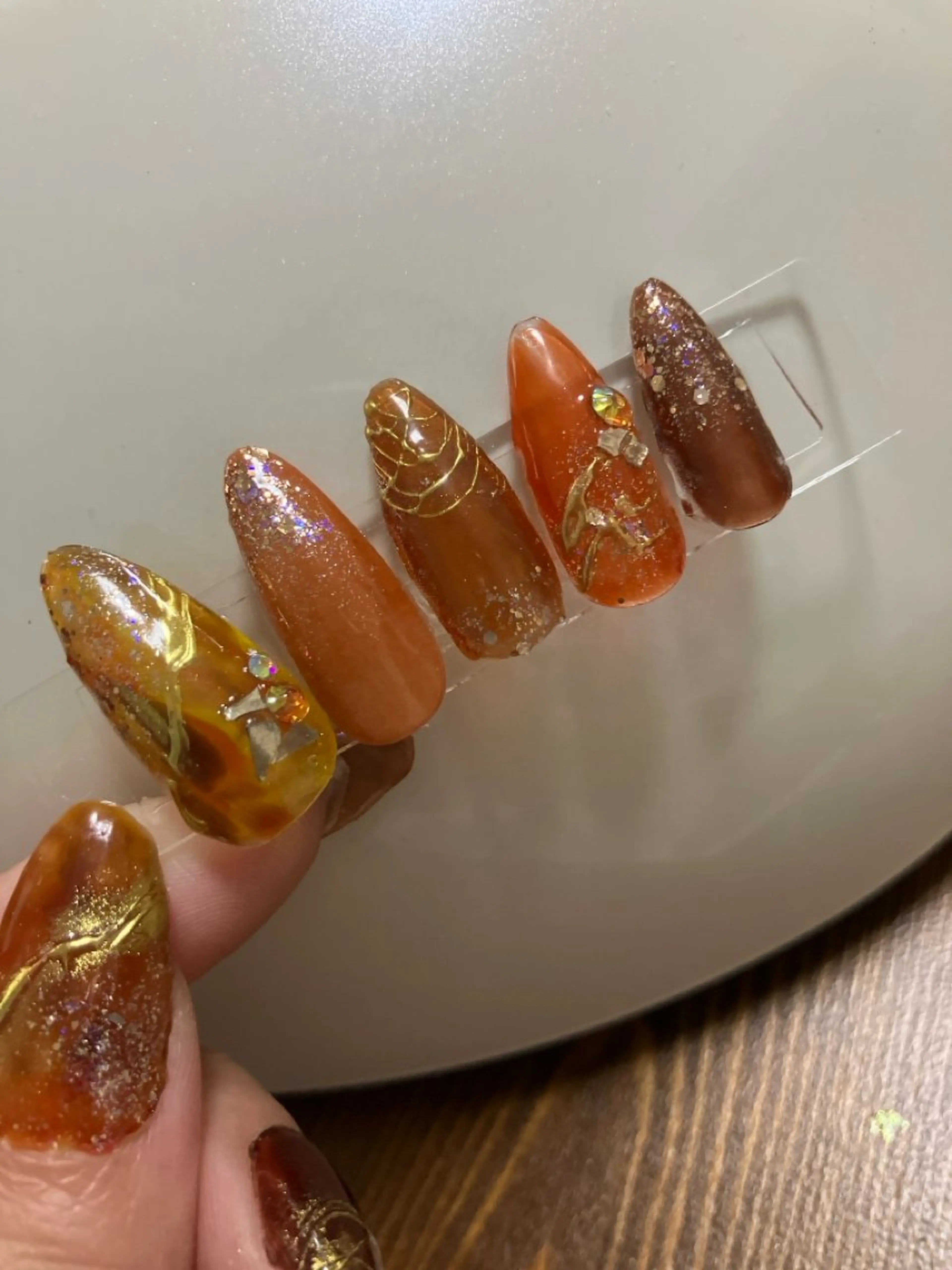 ネイル ハンドネイル Ideal Me 春内茉那の眉毛・アイブロウイメージ