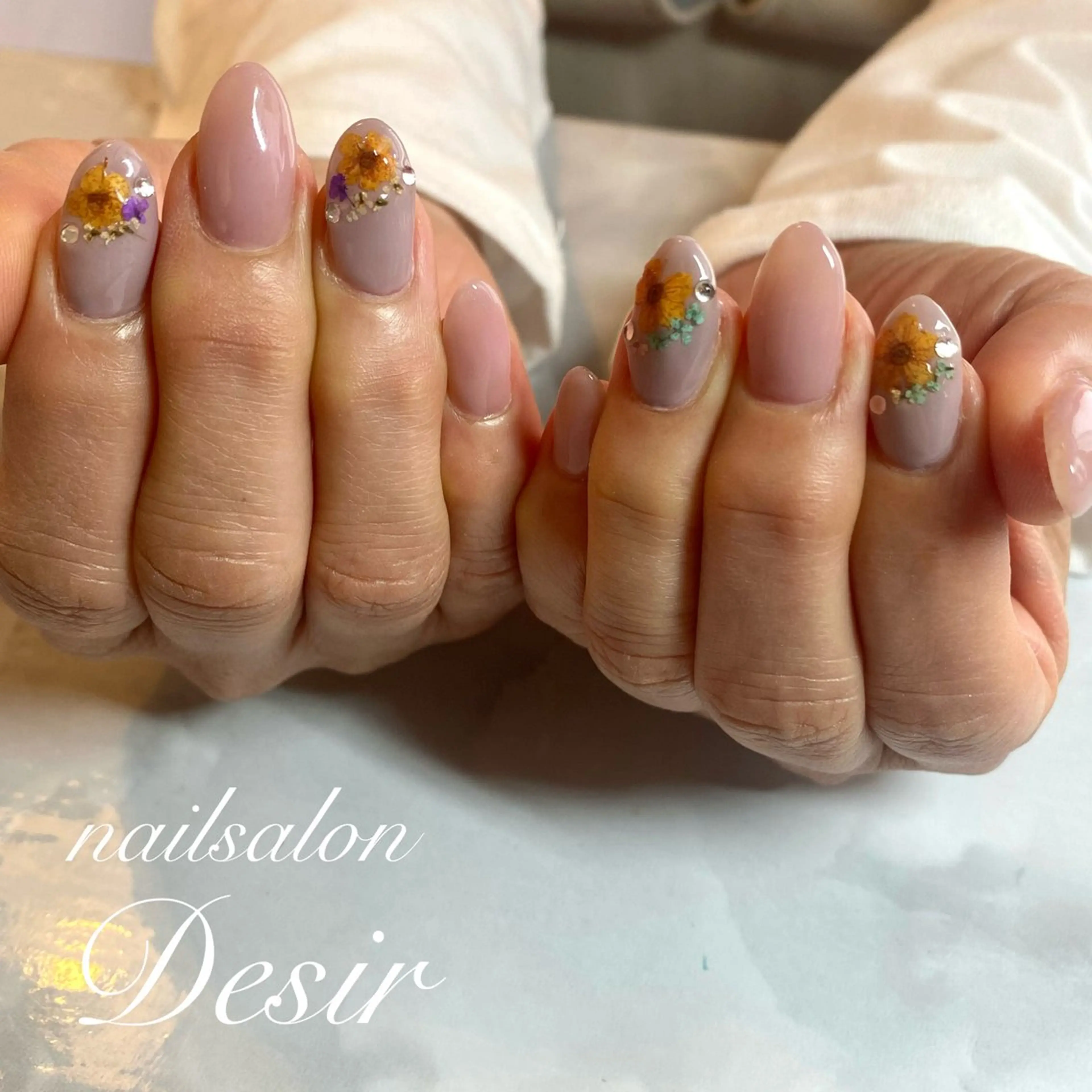 ネイル 伊藤 美智子のネイルデザイン