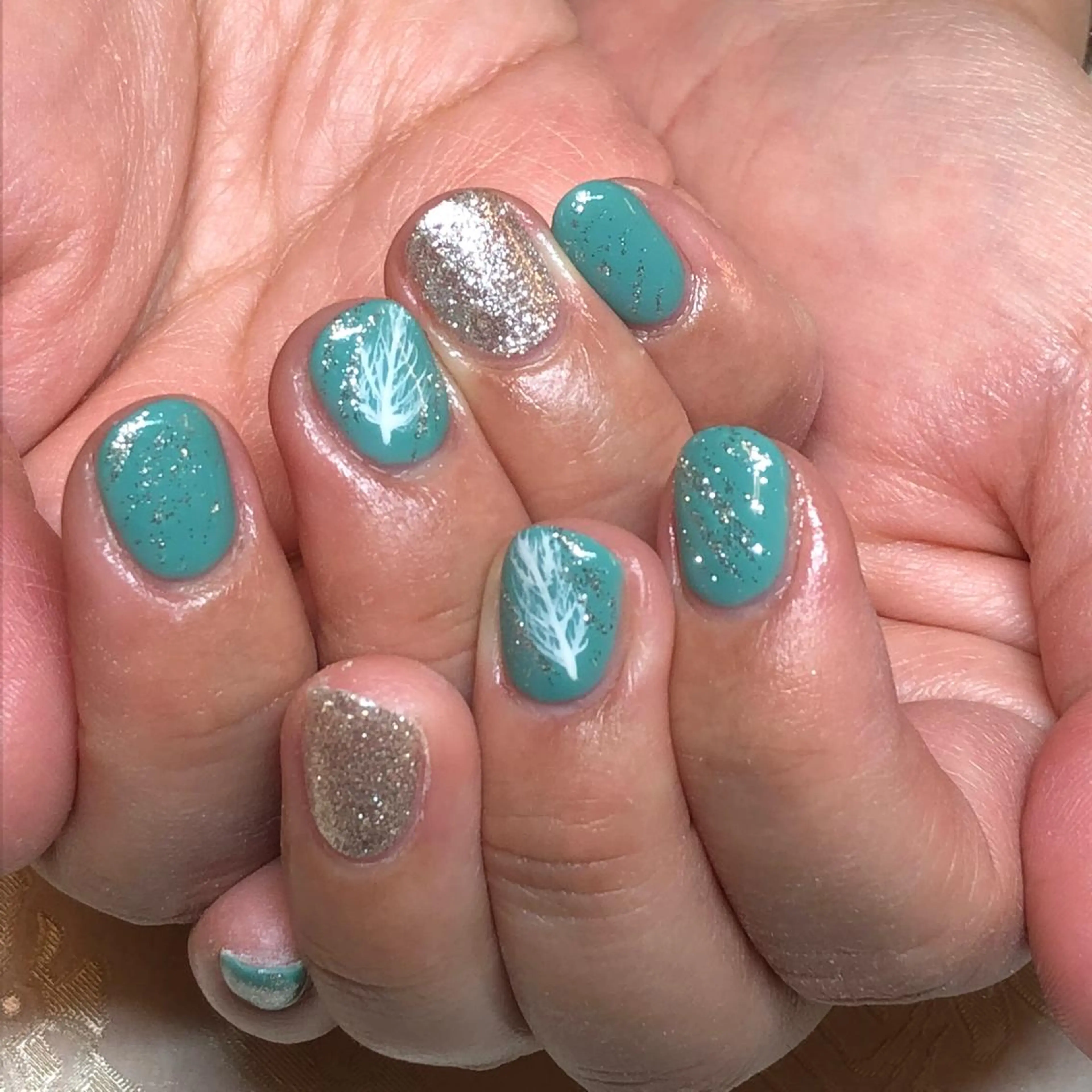 ネイル オフィスネイル KIREIE NAILSのネイルデザイン