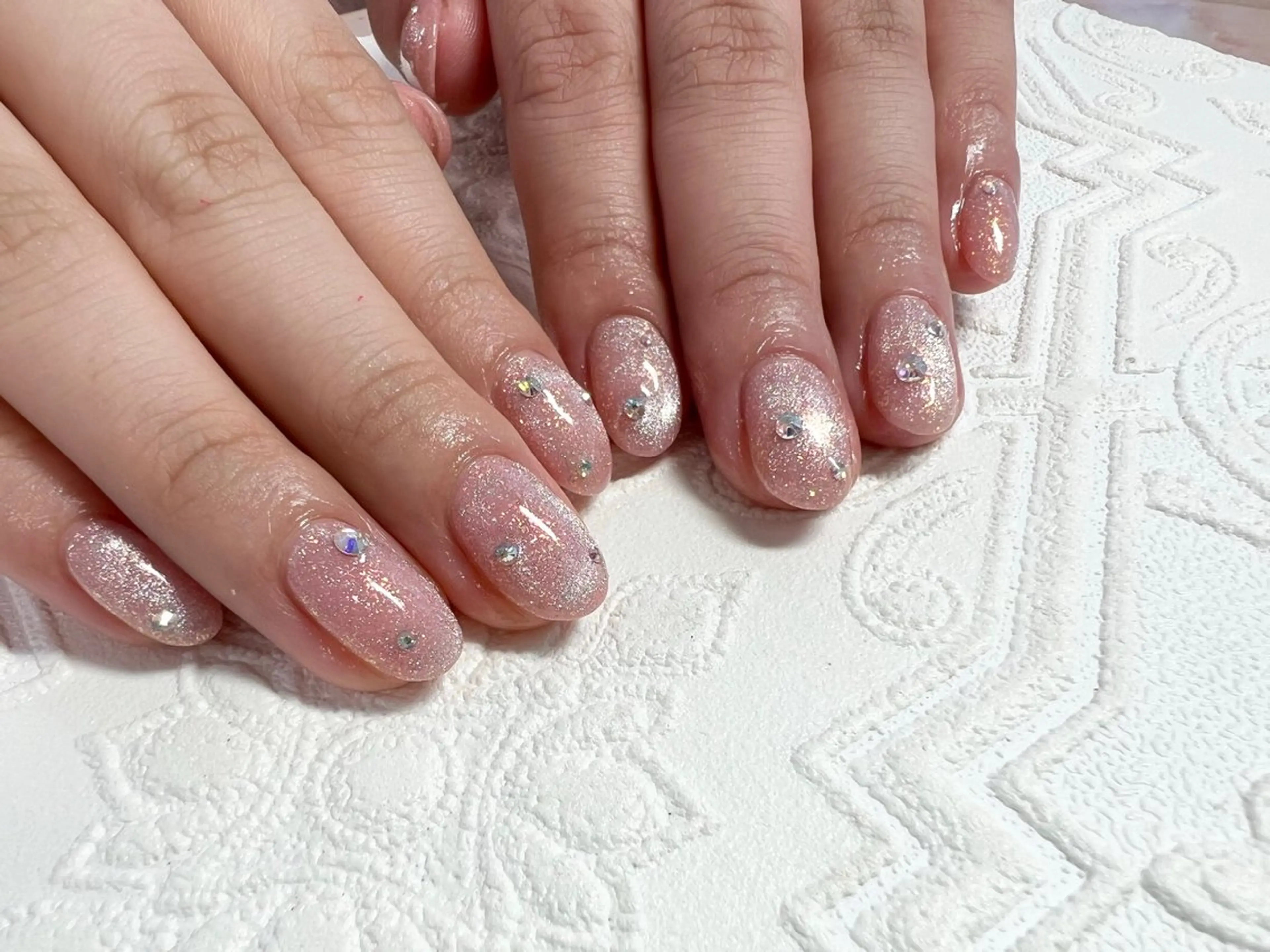 ネイル ストーンネイル ハンドネイル coconail所属・ネイリスト HANAのネイルデザイン