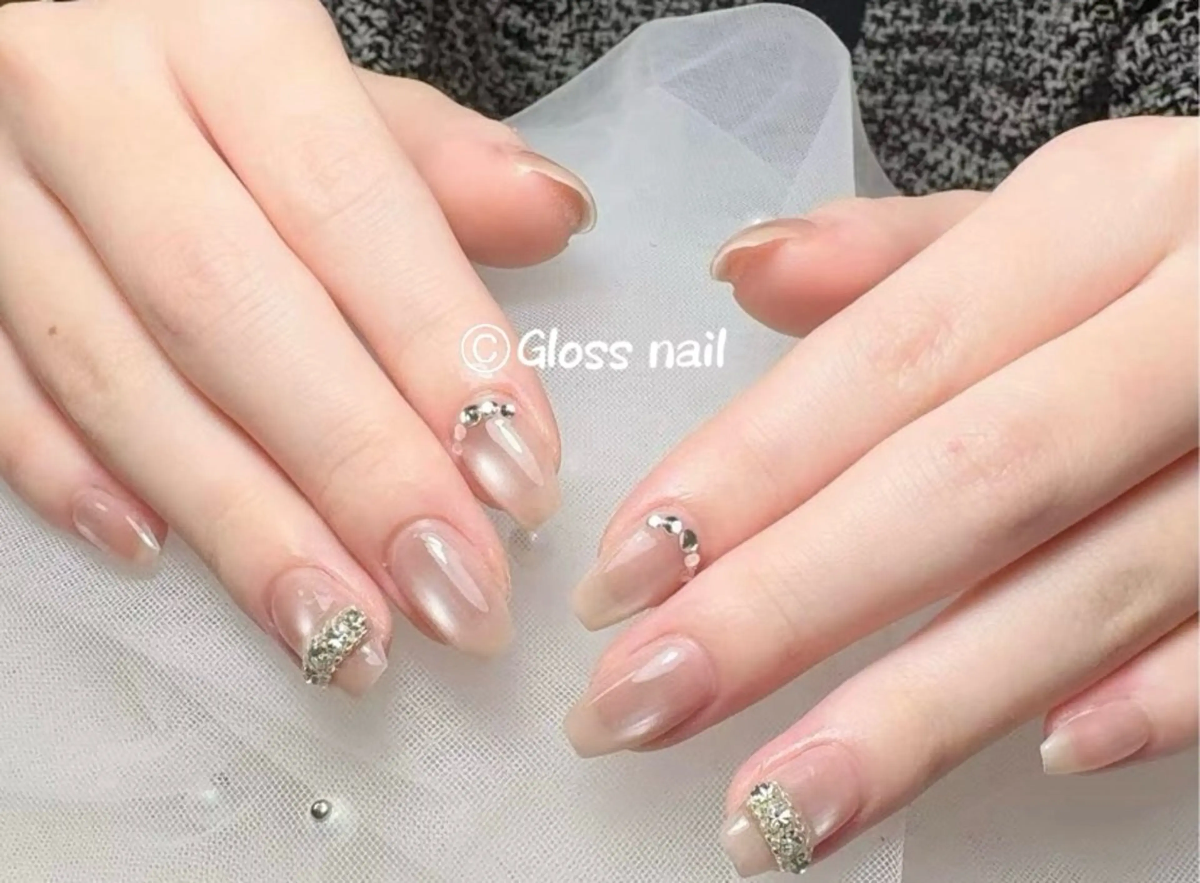 ネイル Gloss nail 💅yuna✨のネイルデザイン