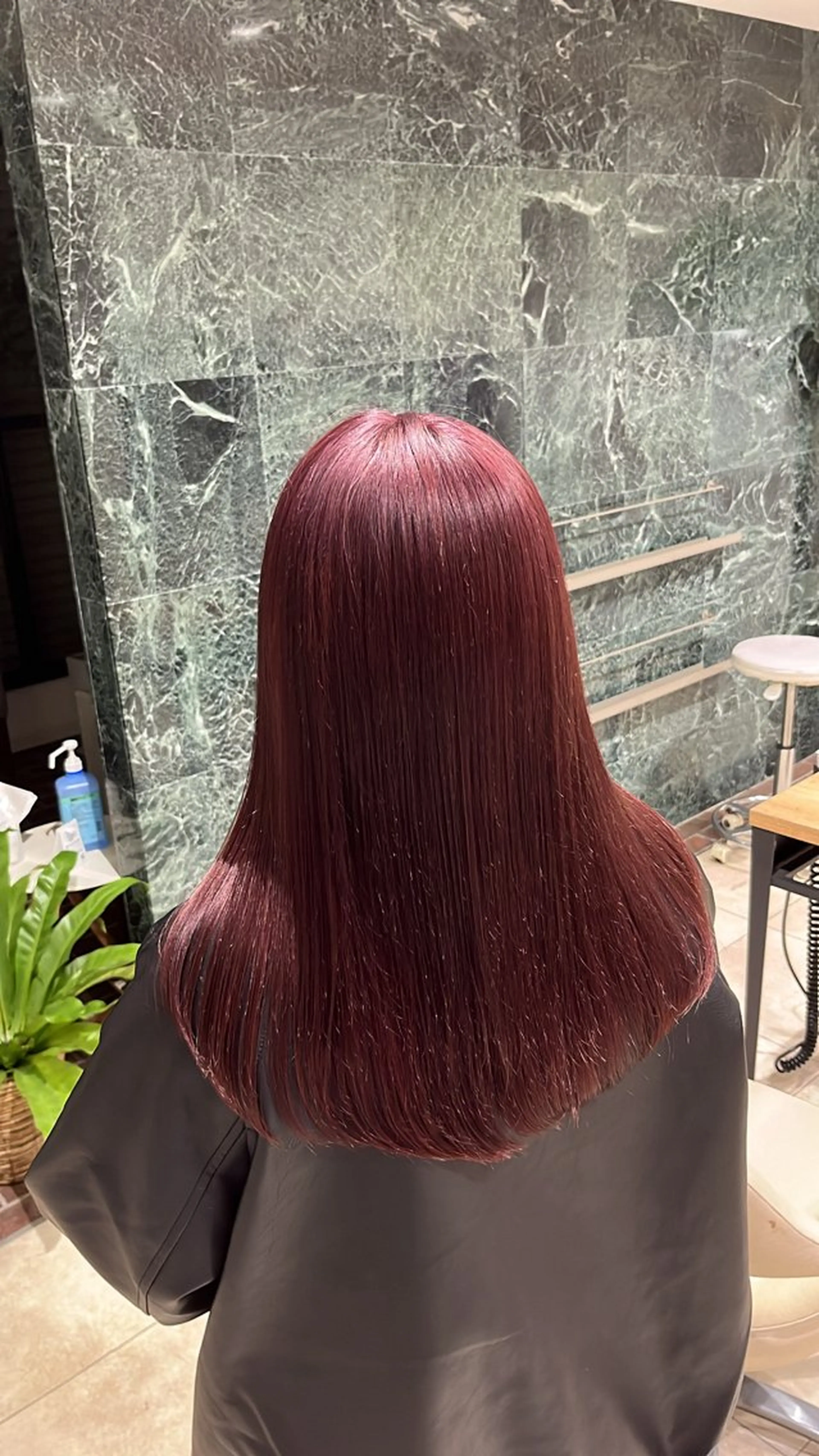 ミディアム カラー 髪の修復専門サロン　hair place VIVE所属・KOTA / ハイトーン/髪質改善のヘアスタイル