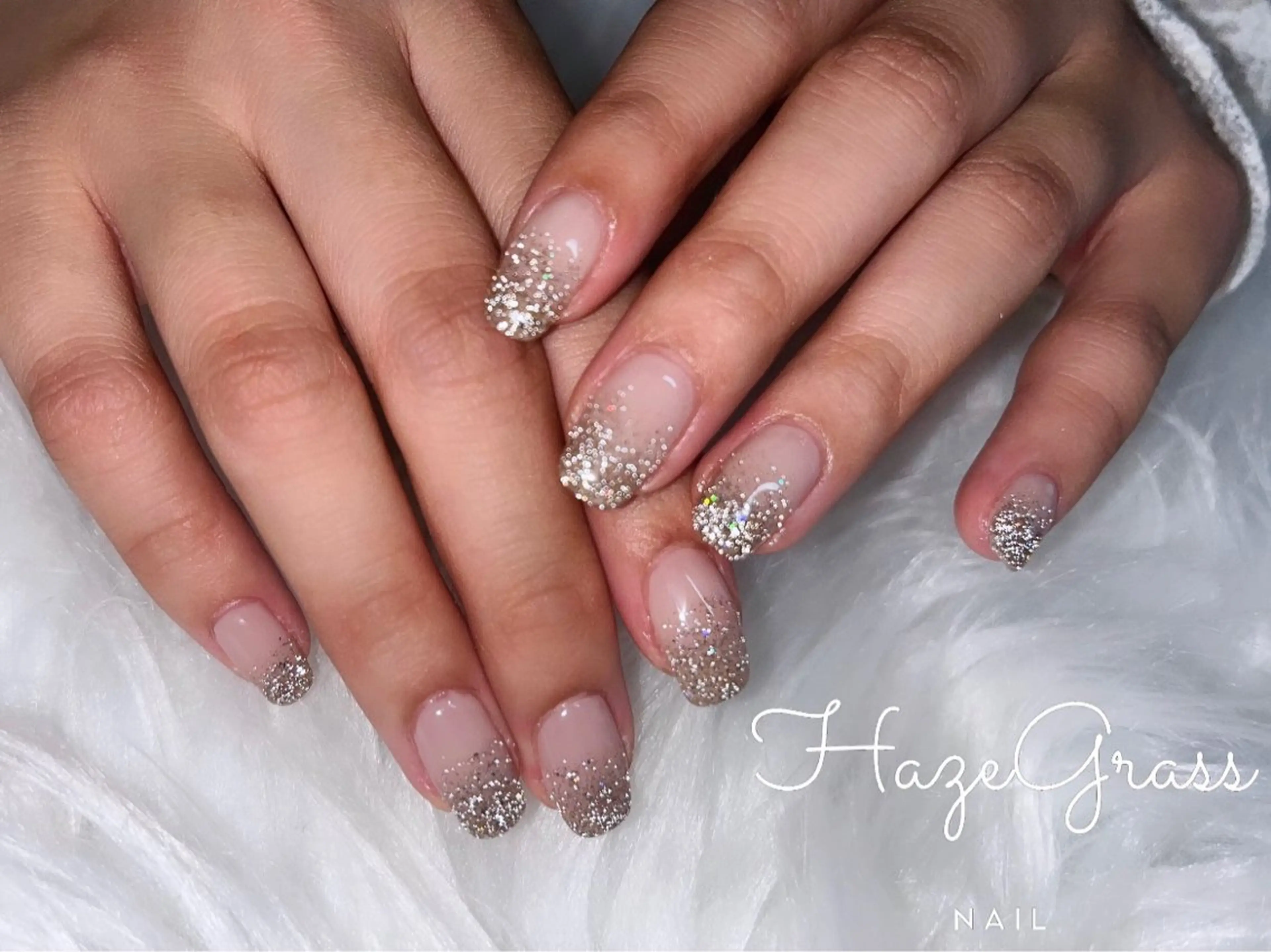 ネイル ブラウン フラッシュネイル グラデーション HazeGrass NAILのネイルデザイン