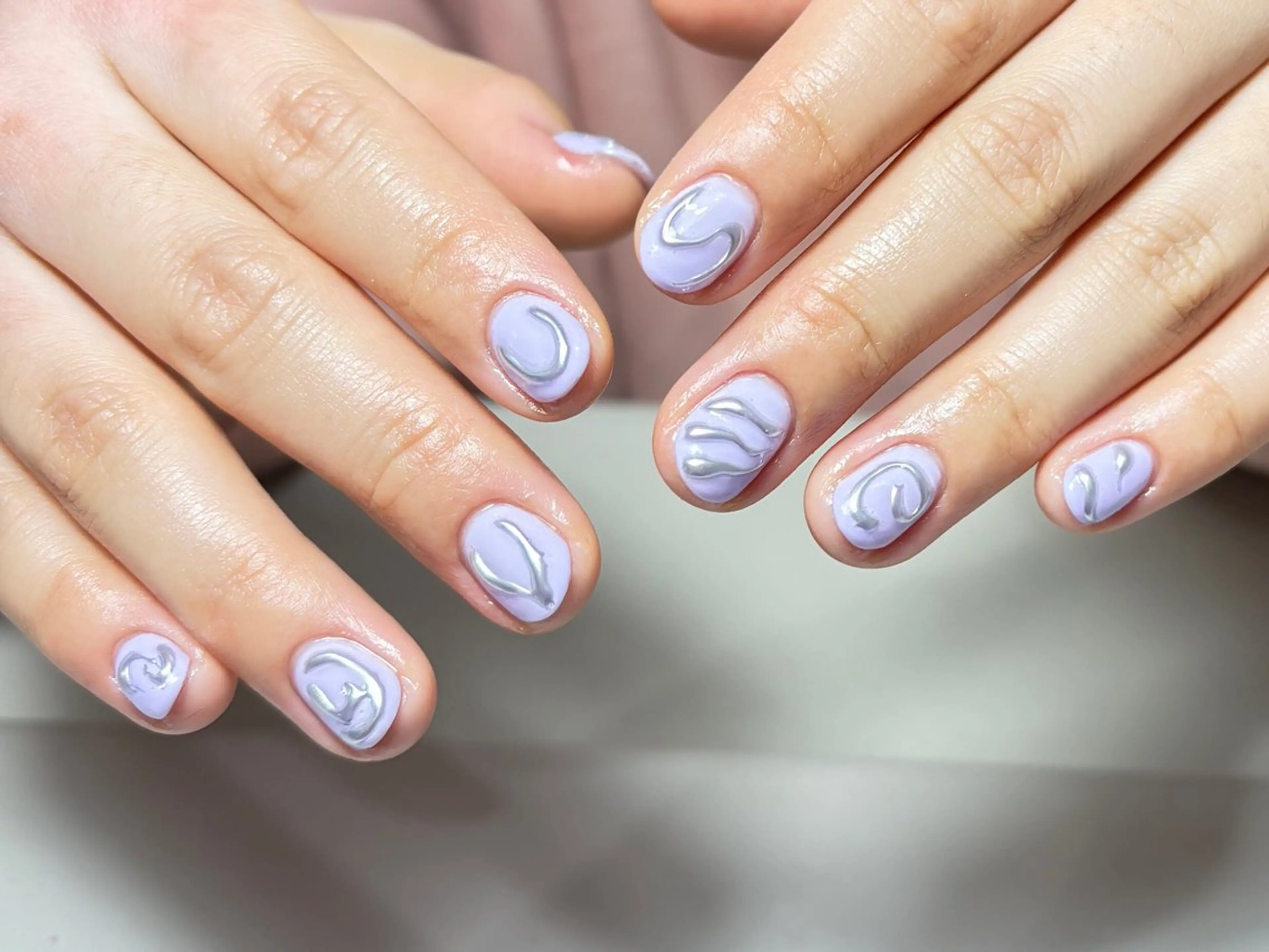 ネイル ハンドネイル AngelChris ビューティーサロンのネイルデザイン