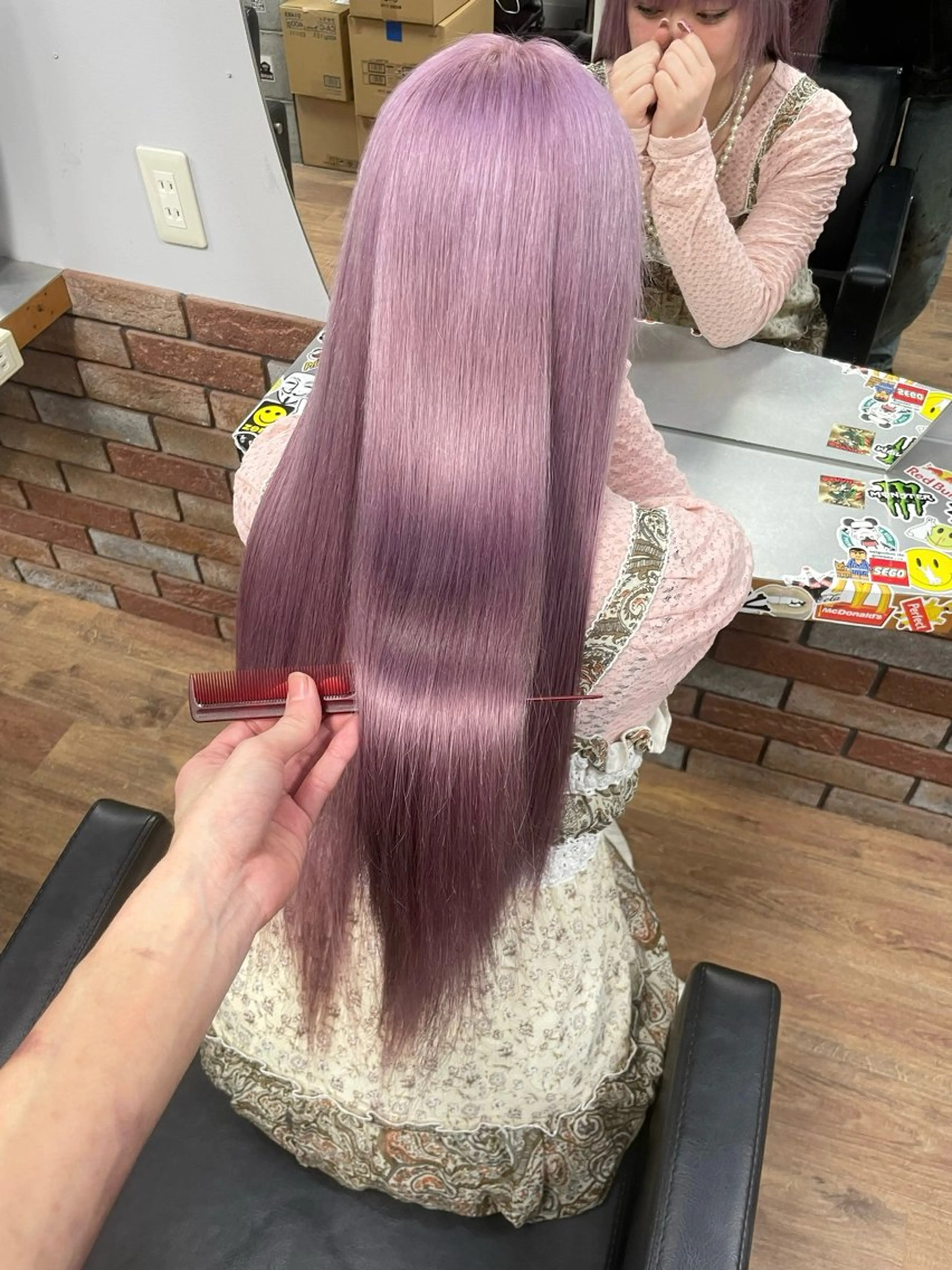 ロング カラー ブリーチ　BAM BIのヘアスタイル