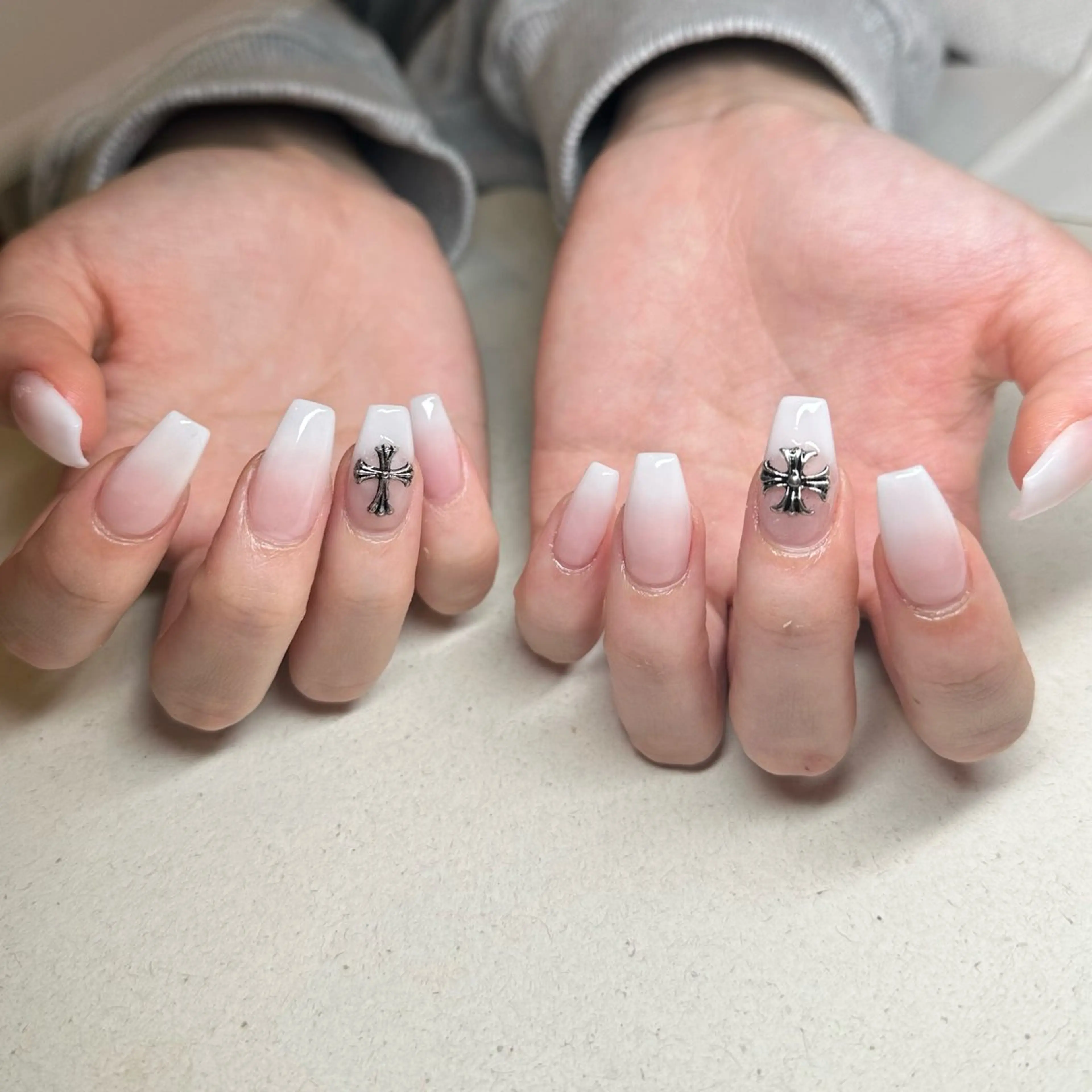 ネイル ハンドネイル pro.m Kanonのネイルデザイン