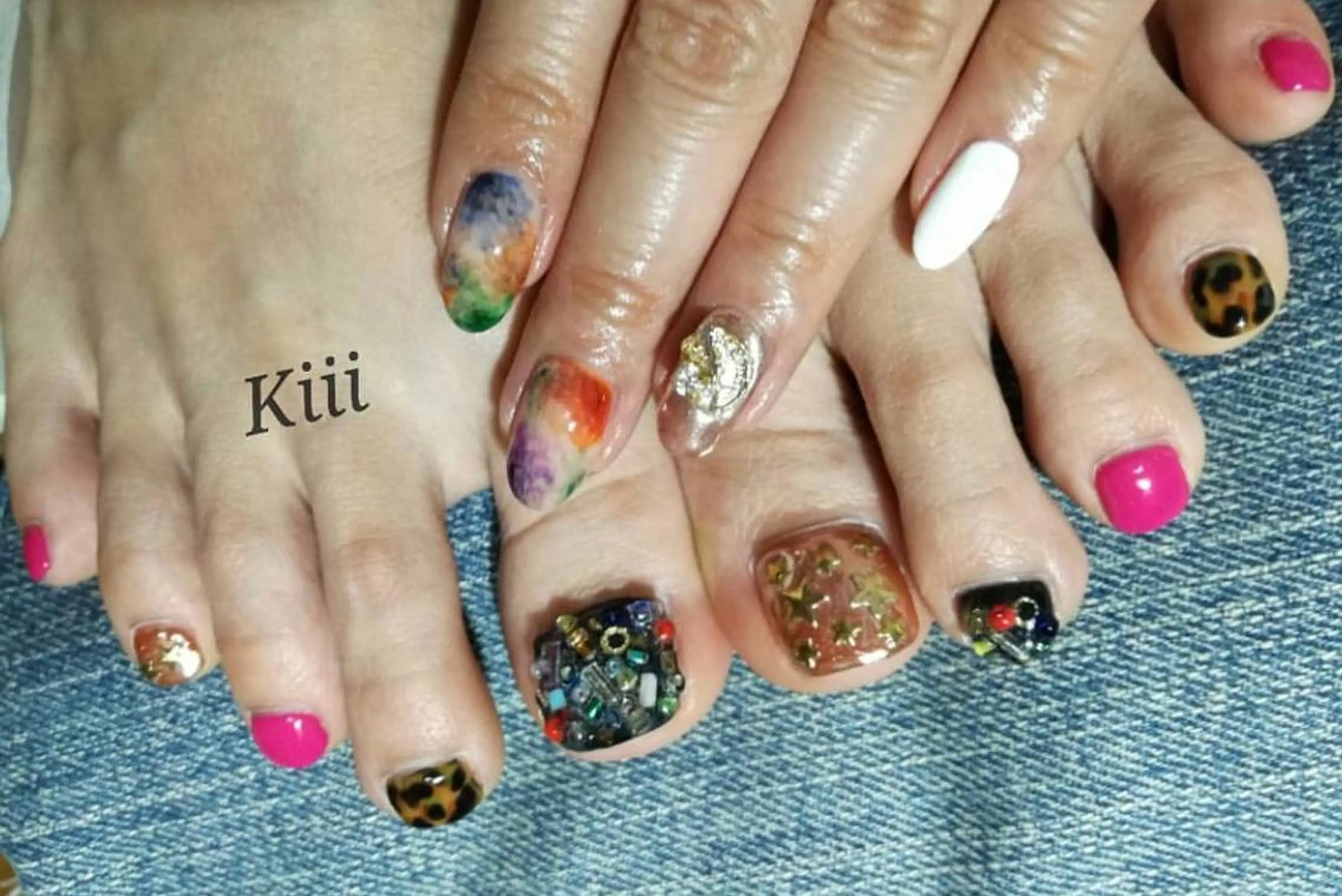 ネイル ハンドネイル フットネイル kiii.__ ✴︎*のネイルデザイン