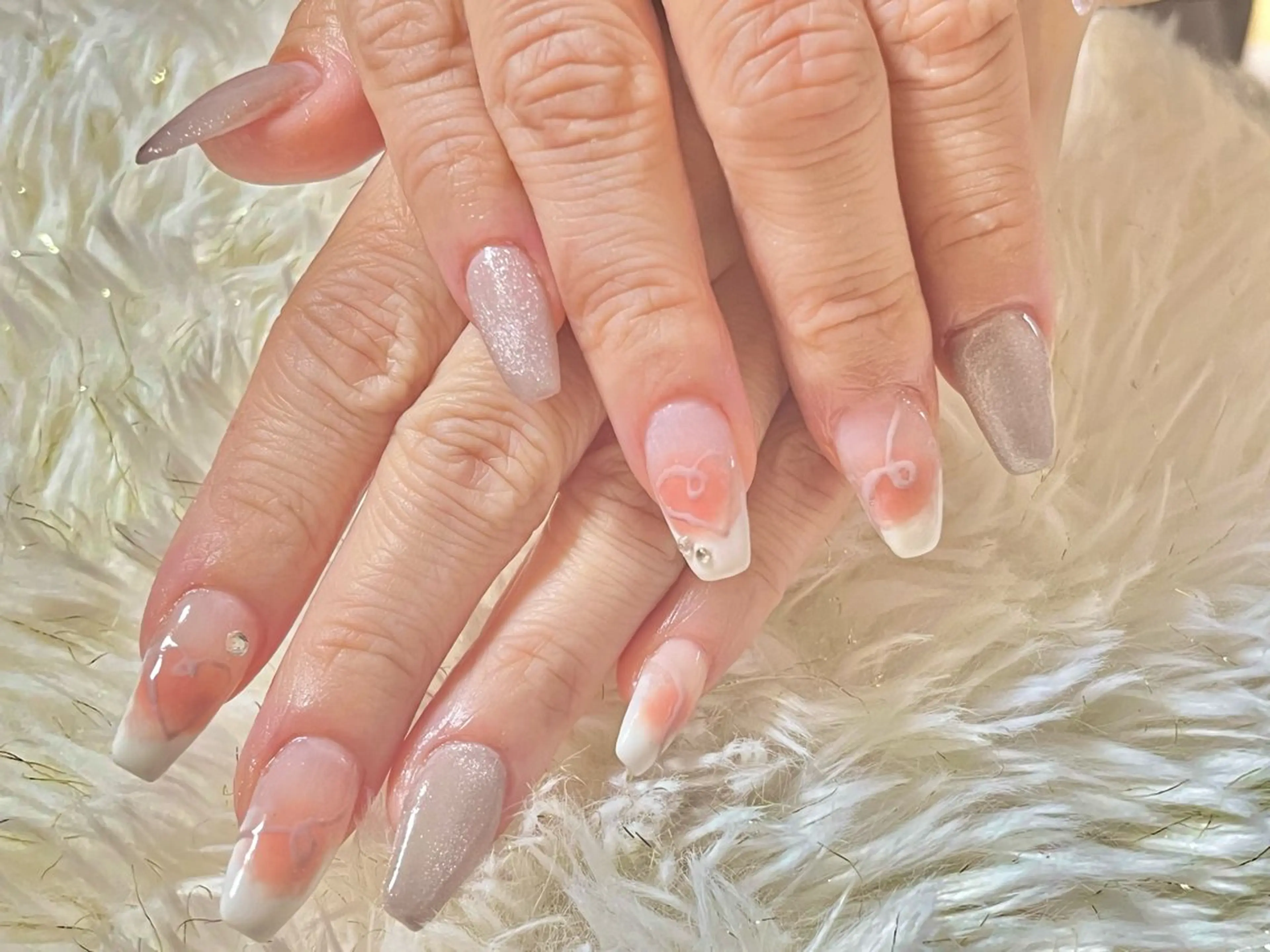 ネイル hohomi .のネイルデザイン