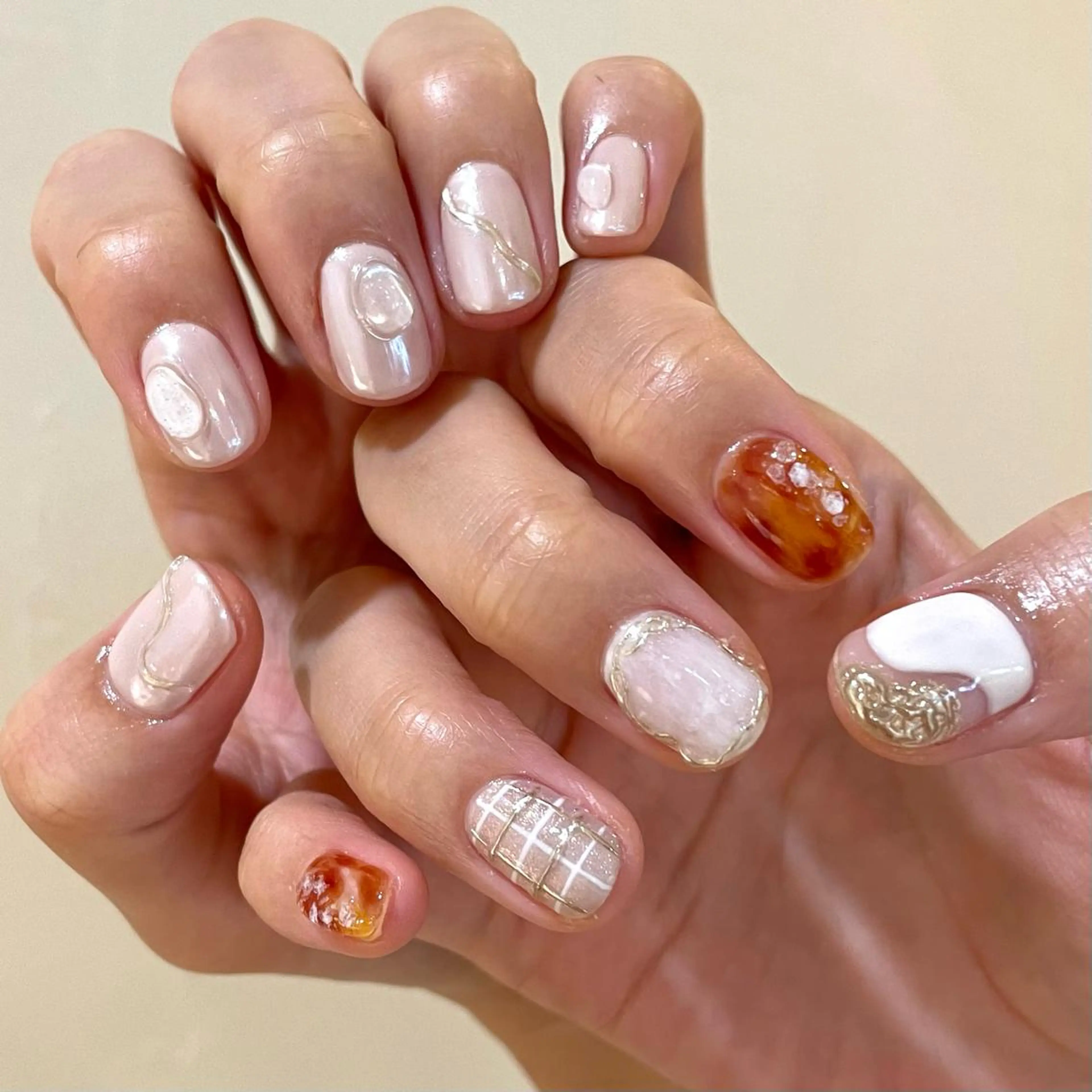 ネイル ハンドネイル 新井 ひなののネイルデザイン