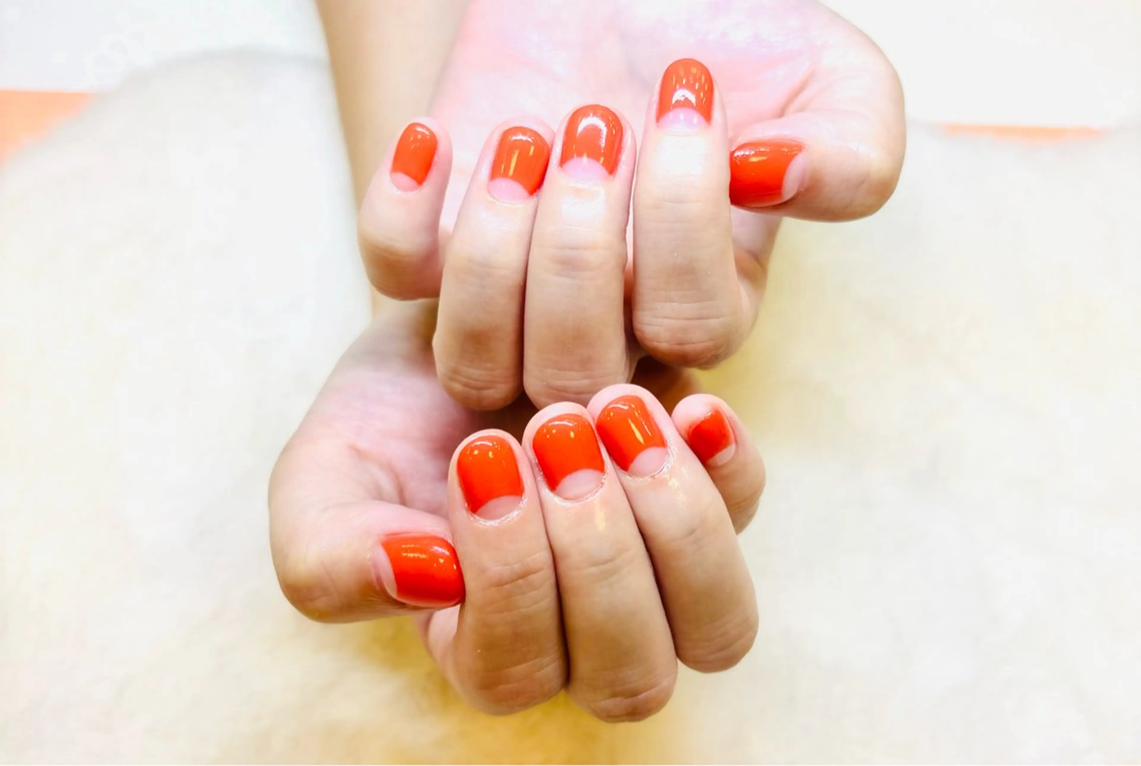 ネイル フレンチネイル 逆フレンチ Cravo miyuのネイルデザイン