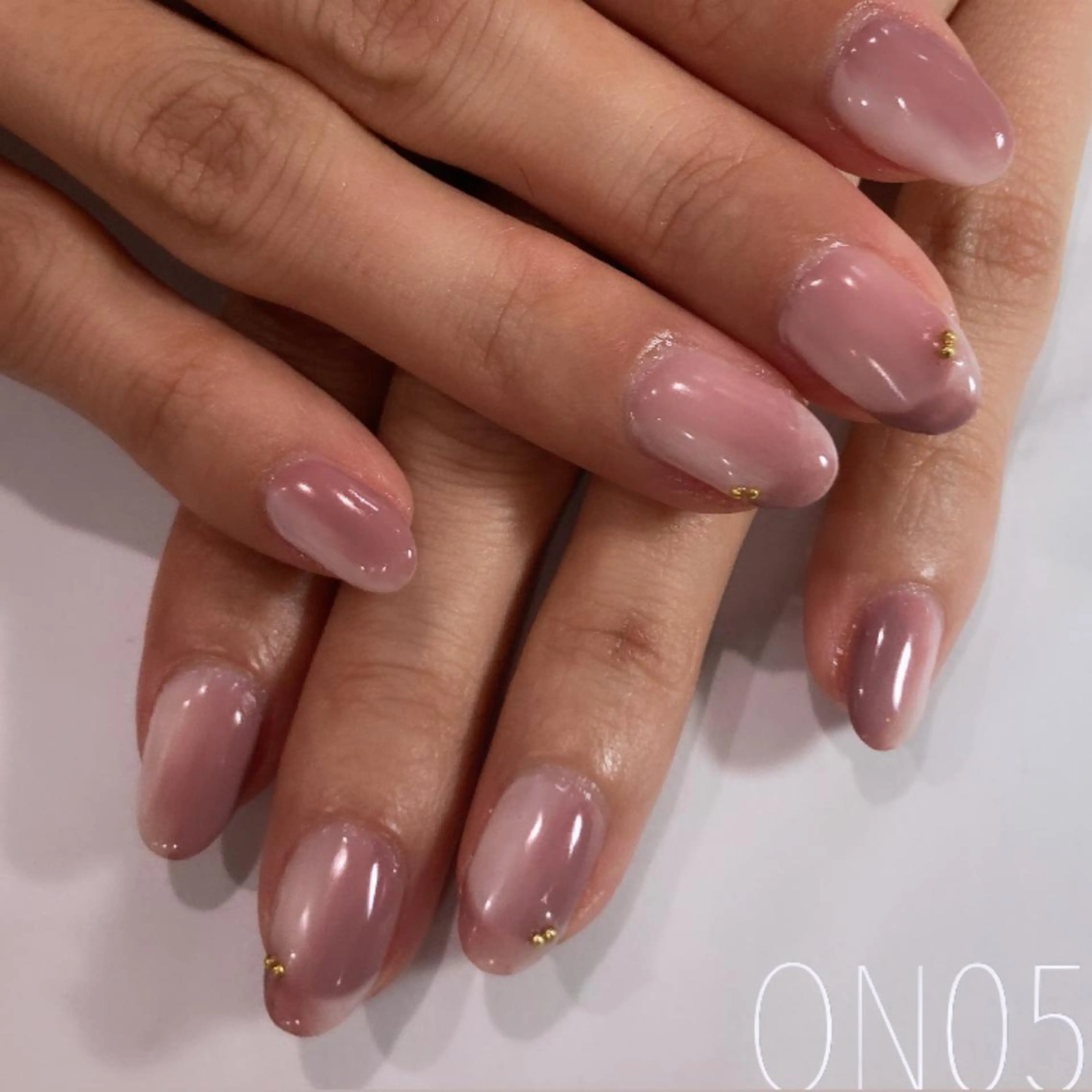 ネイル 園 寛子 （ネイリスト）のネイルデザイン