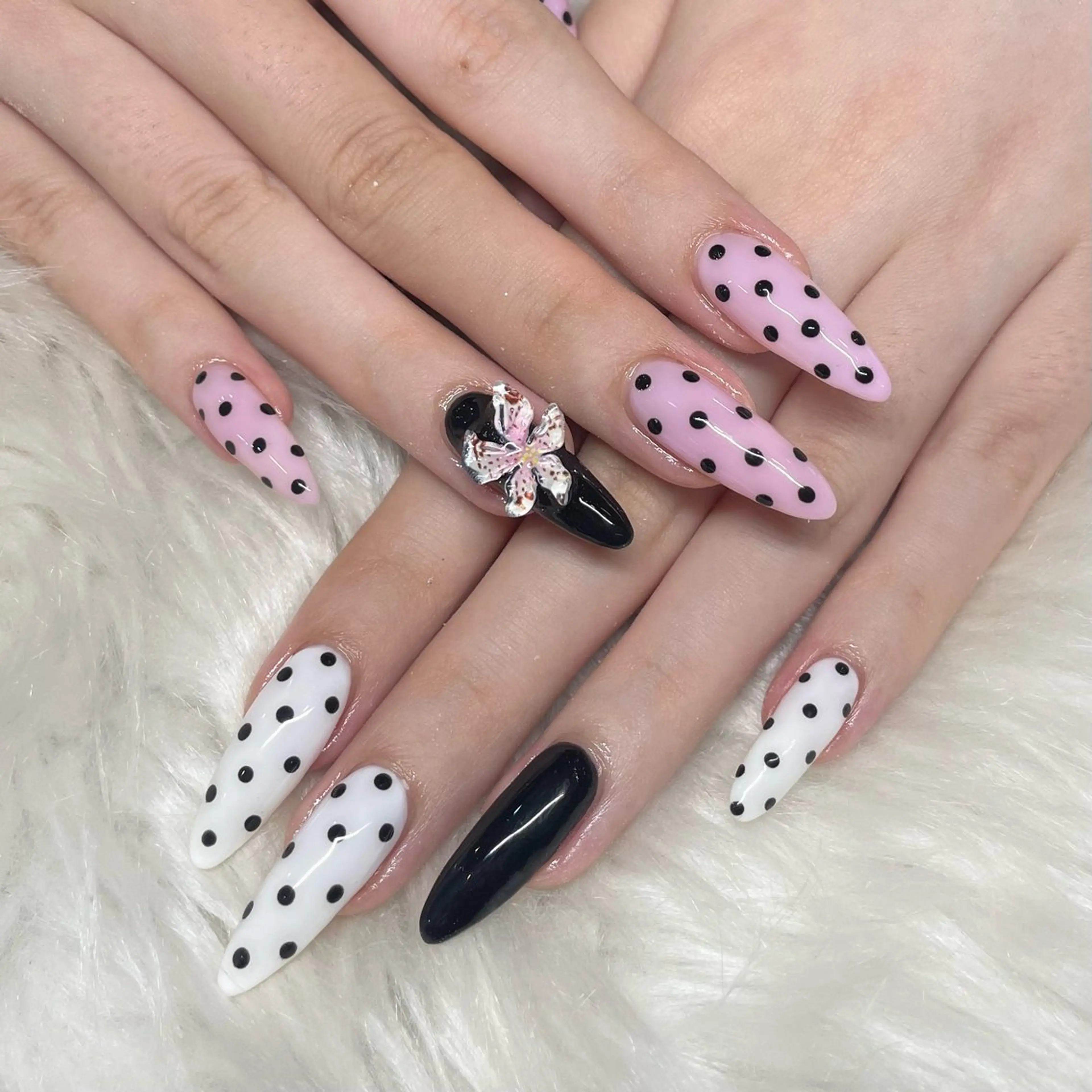 ネイル シュガープラム TAMURAのネイルデザイン