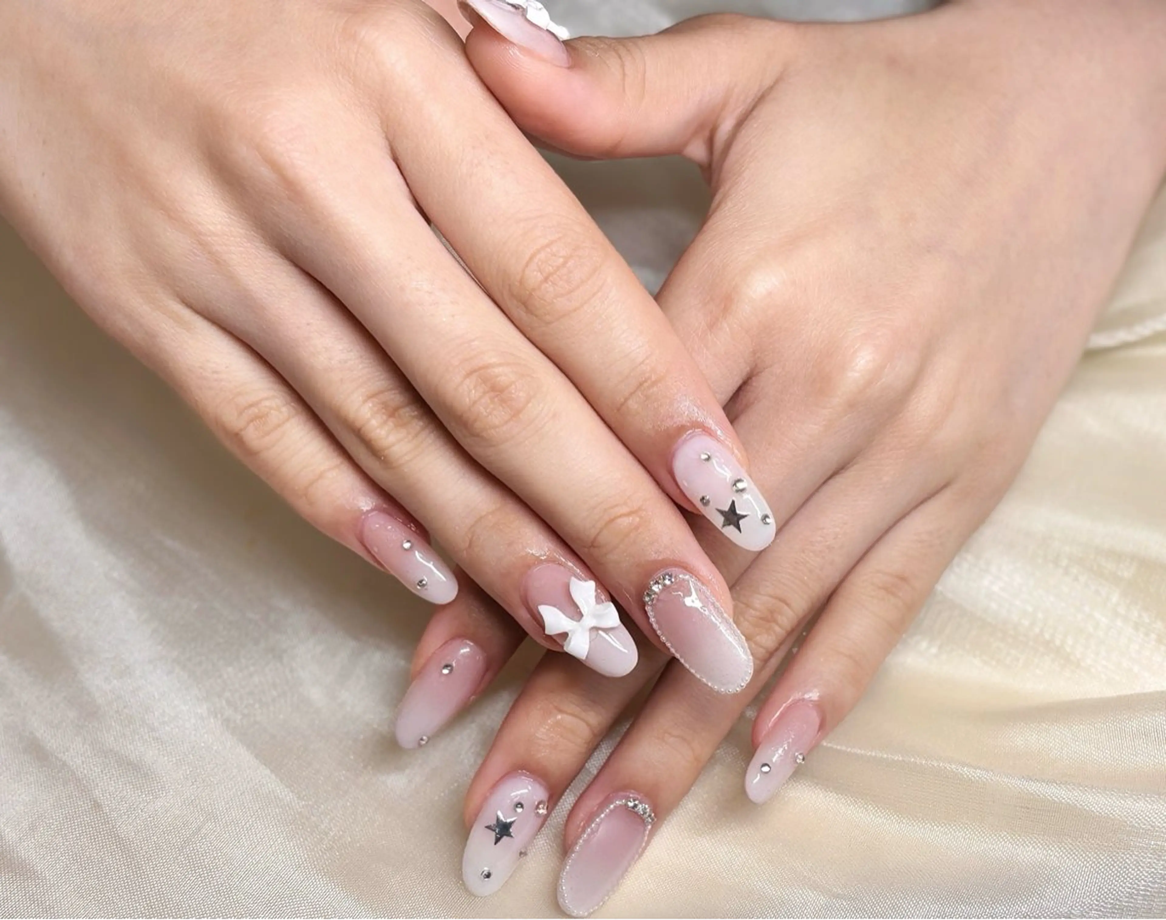 ネイル ハンドネイル Elin Maggieのネイルデザイン