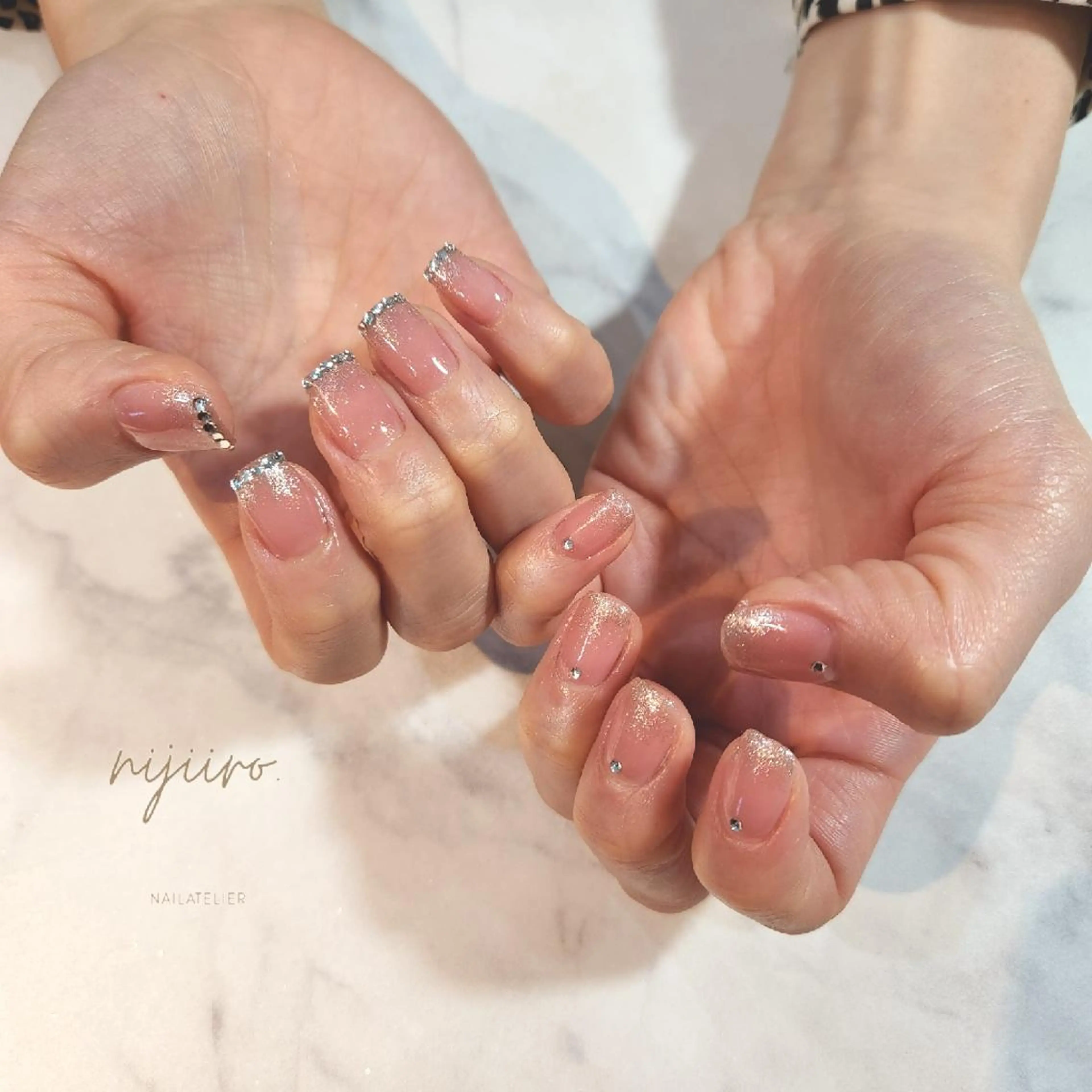 ネイル ハンドネイル nailatelier nijiiro.所属・nijiiro🌈 サトウのネイルデザイン