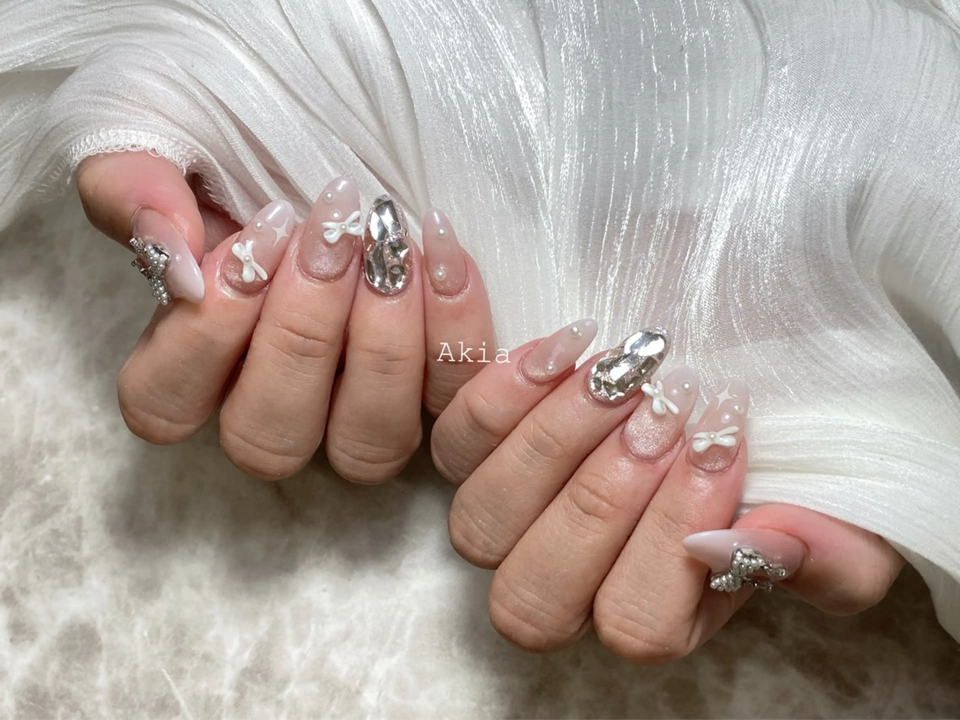 ネイル ハンドネイル ハンドケア 閨匠ビューティサロン 銀座店のネイルデザイン