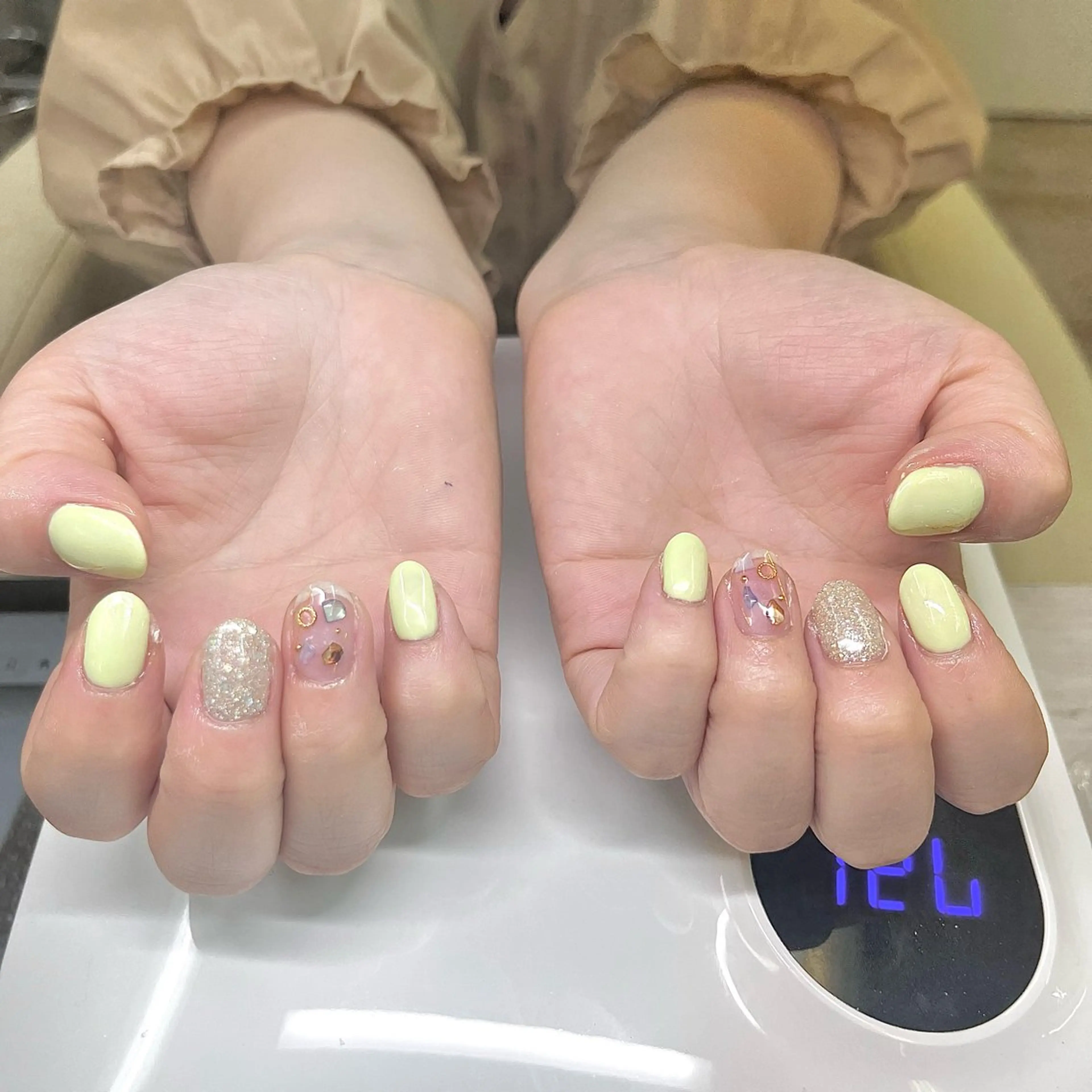 ネイル TRU NAIL&EYE 本厚木店所属・TRU NAIL 本厚木 かなのネイルデザイン