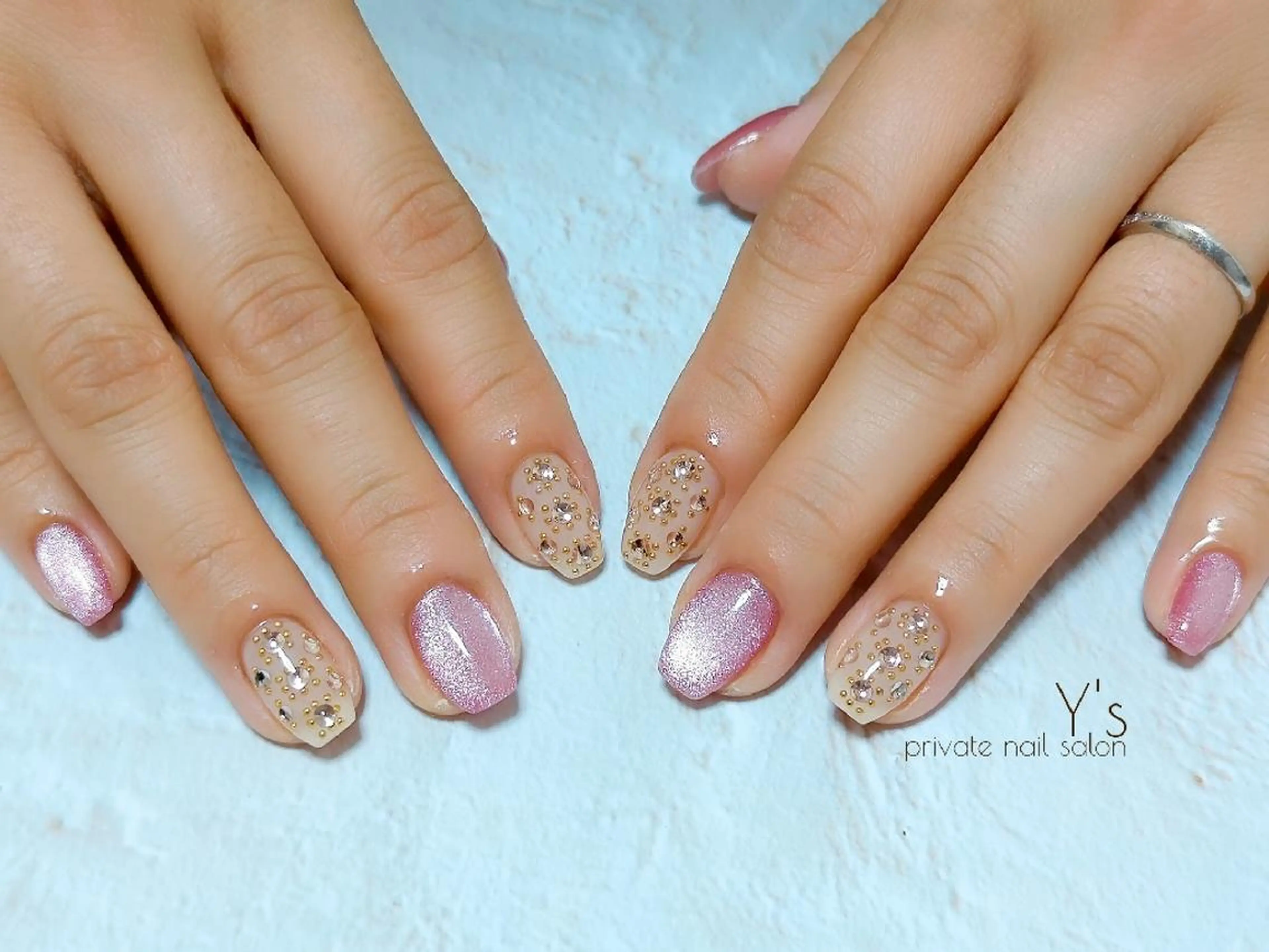 ネイル ハンドネイル YUMI NAGAI  のネイルデザイン