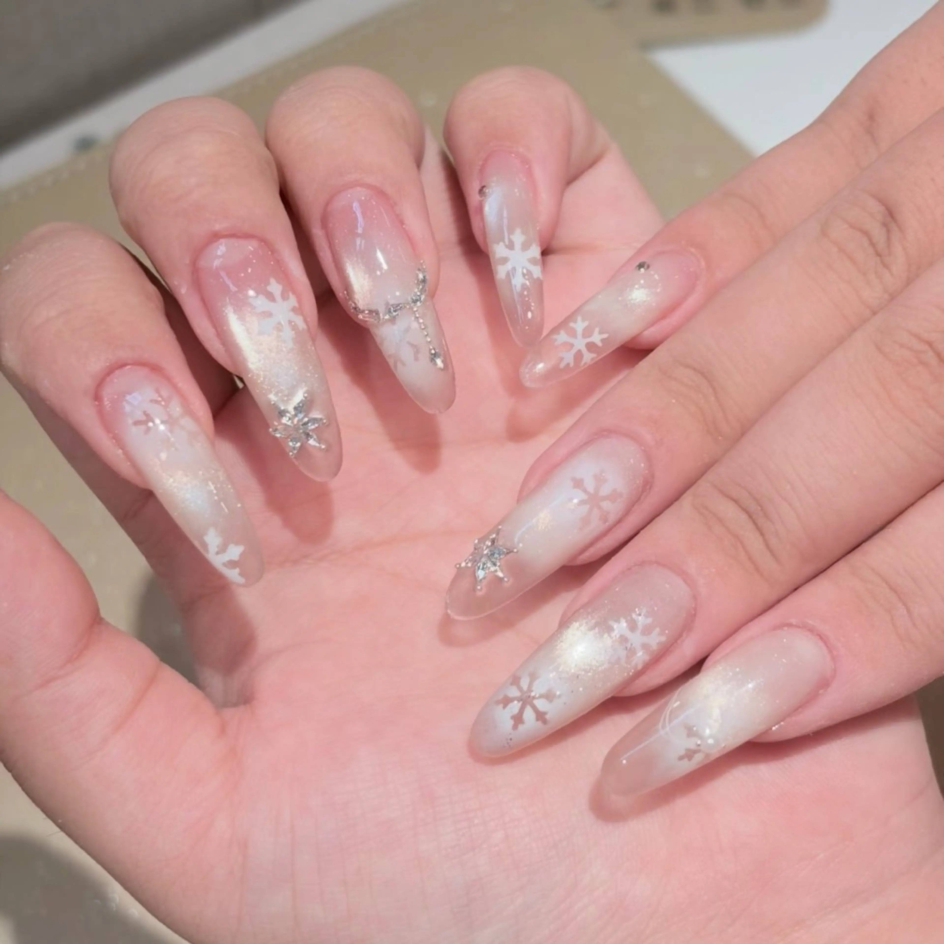 ネイル ハンドネイル M.nailsalon所属・M. nail【銀座店】のネイルデザイン