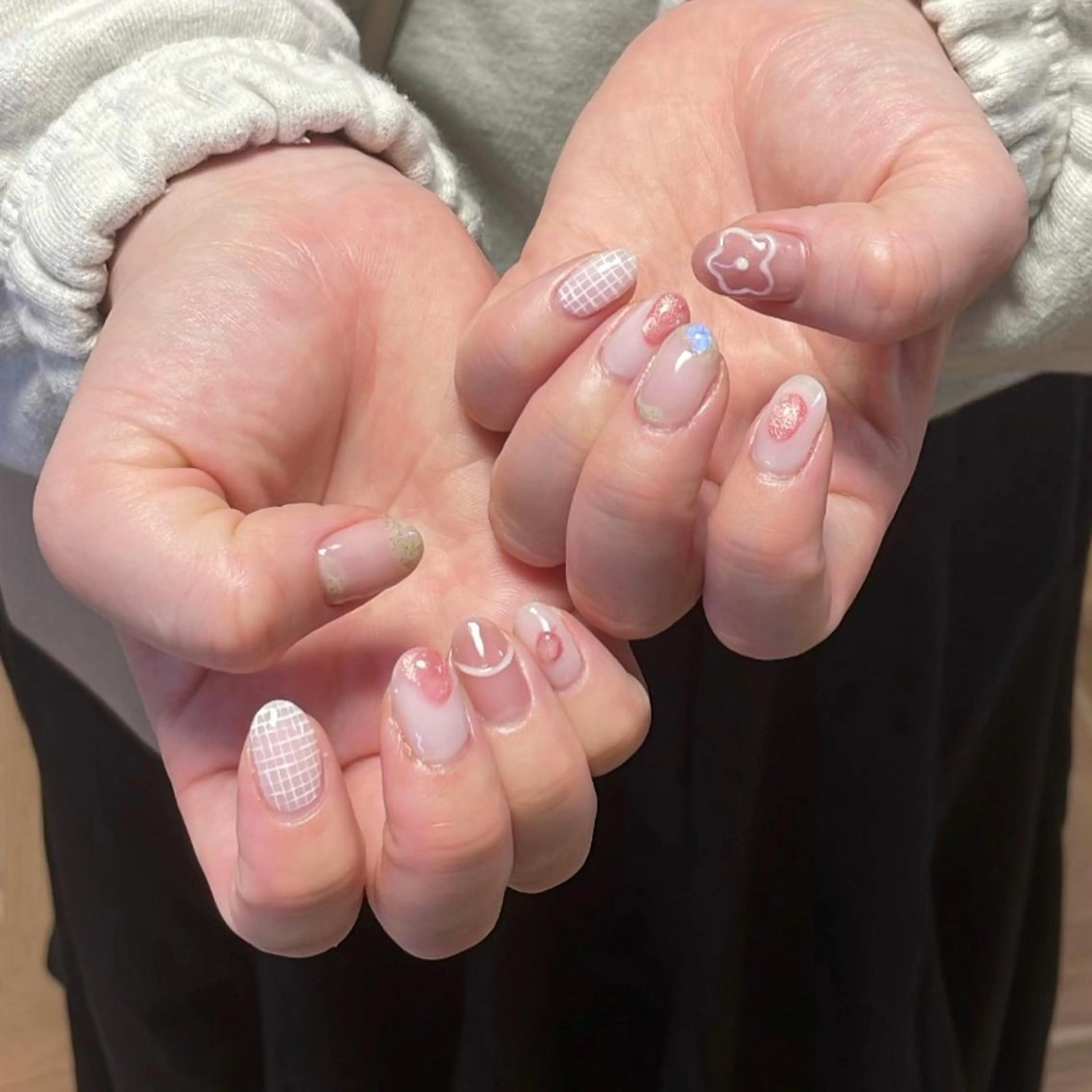 ネイル 春ネイル Lofinails ちひろのネイルデザイン