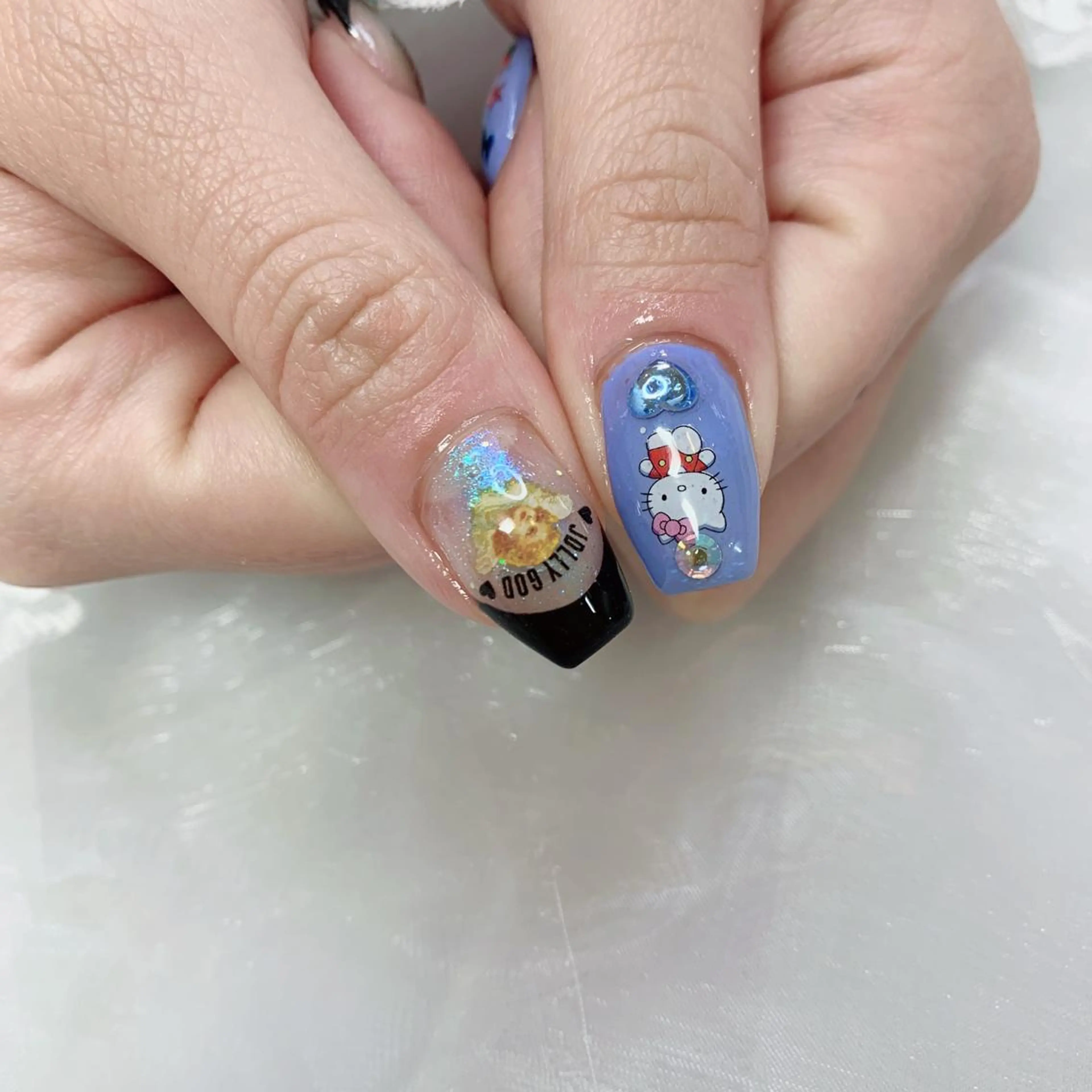 ネイル ハンドネイル La neige* yuki 🥯🍑のネイルデザイン