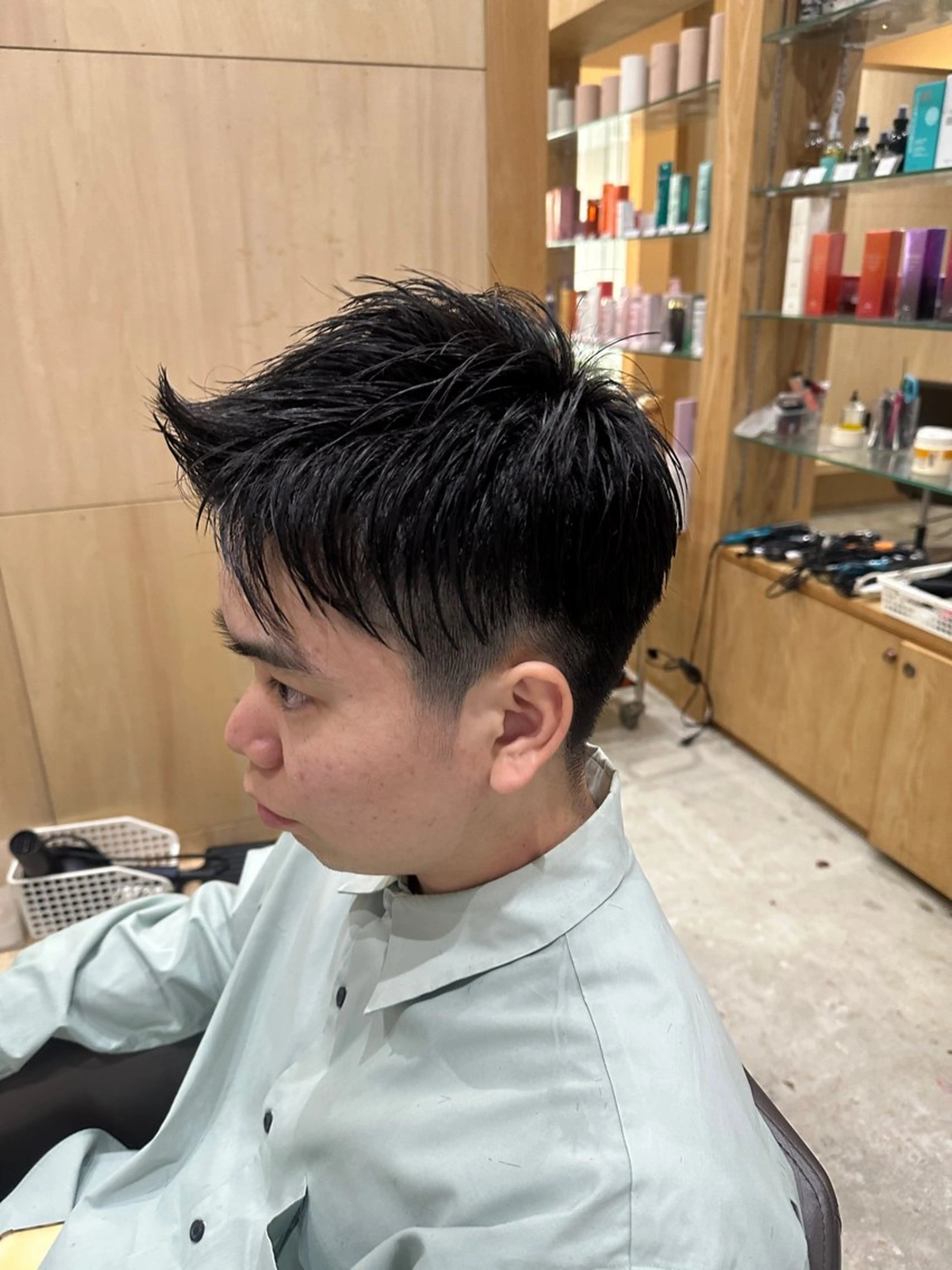 ショート カット miloc MOMOKAのヘアスタイル