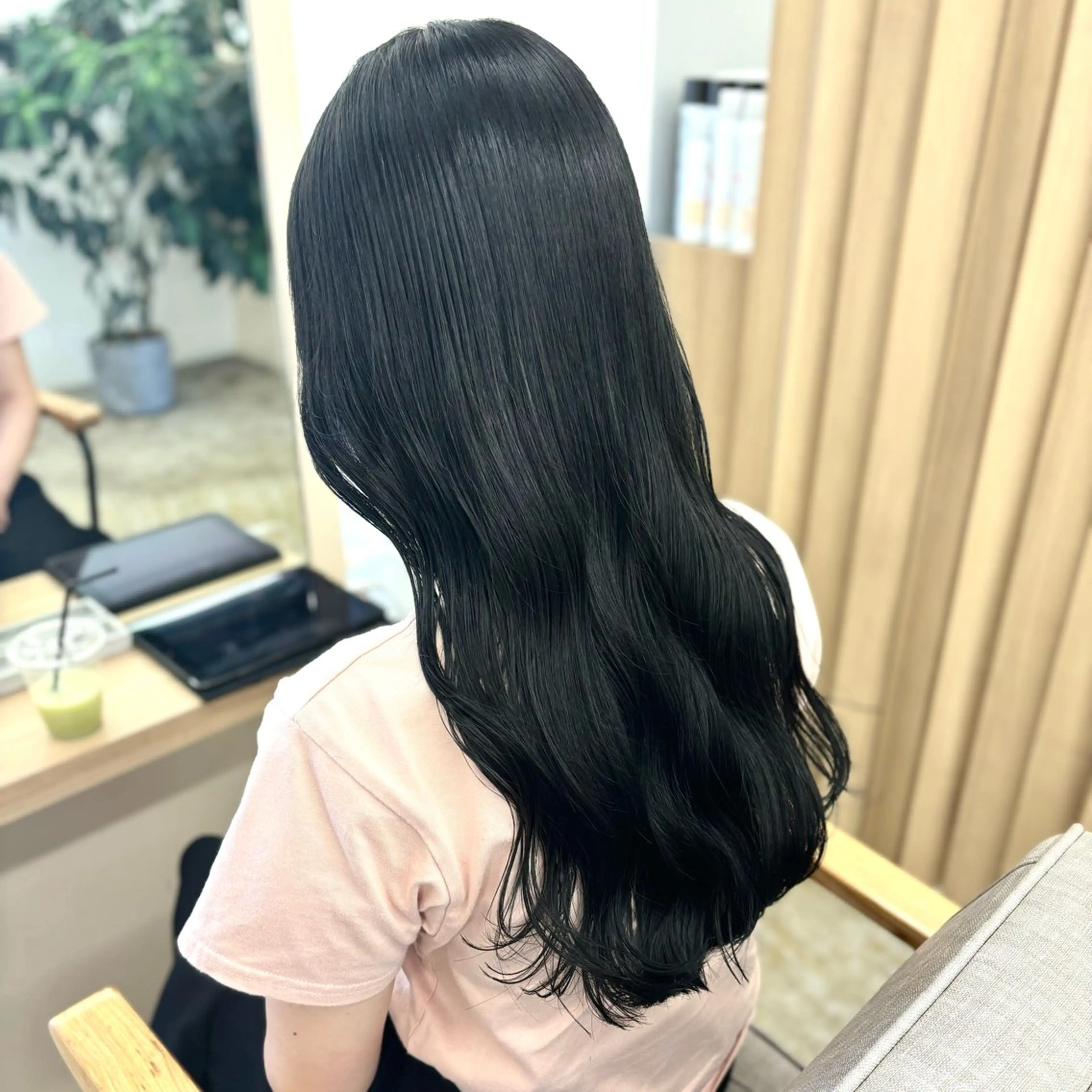 ロング カラー カット ヘアカラー 🔵赤み消し透明感 梅田・増田のヘアスタイル