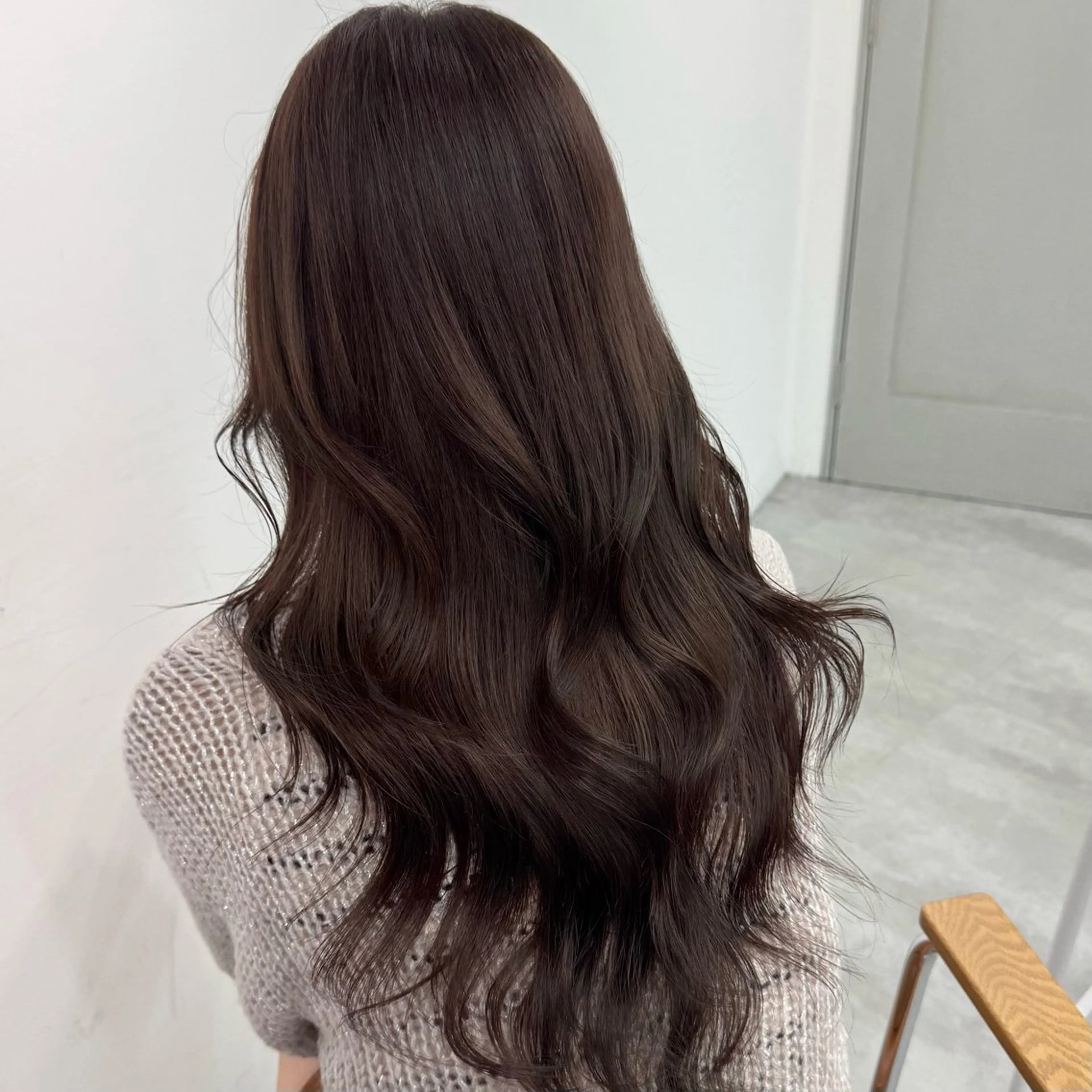 ロング カラー ヘアアレンジ ブリーチなしカラー /ベージュ/安形翔のヘアスタイル