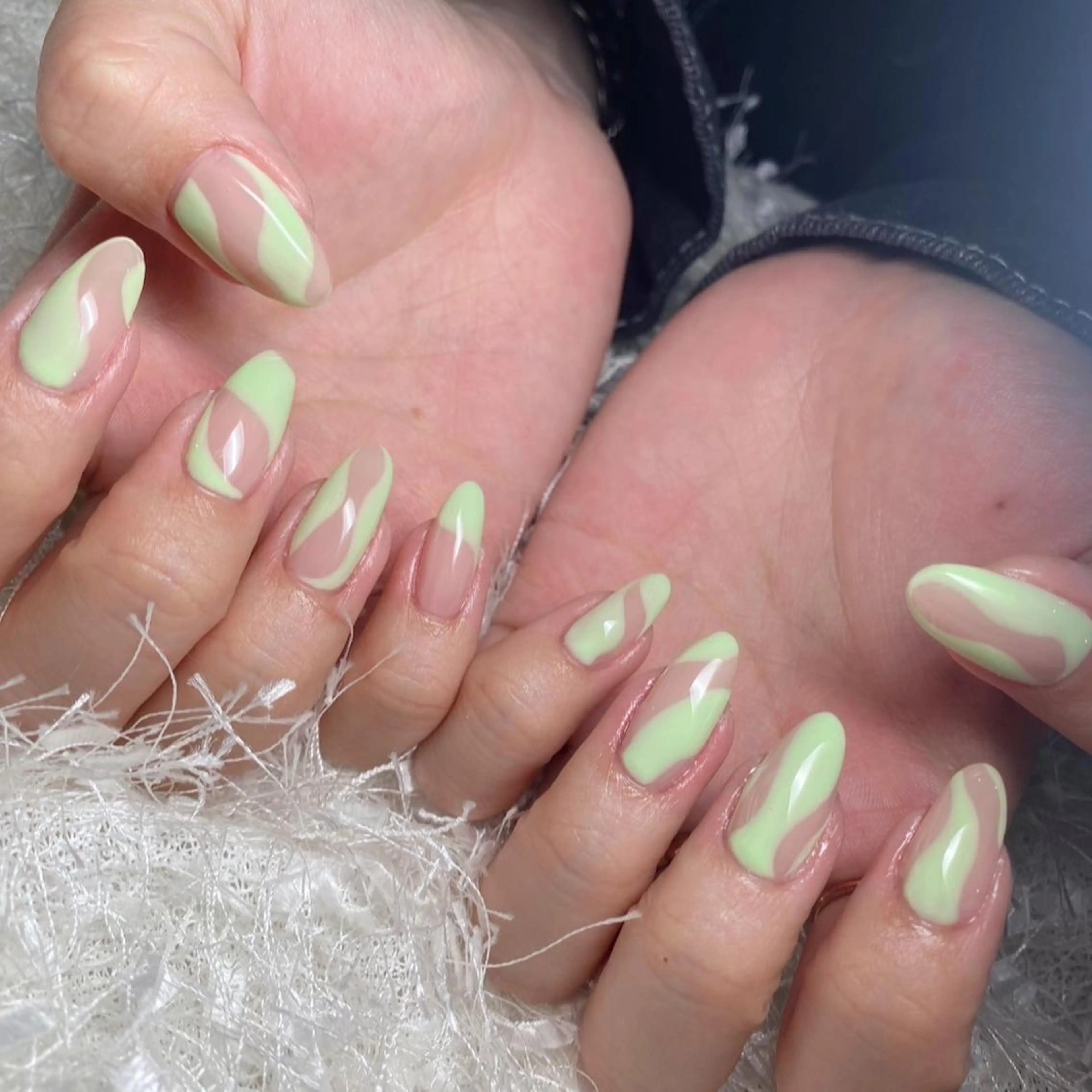 ネイル 長さ出し フレンチネイル ジェルネイル グラデーション 韓国ネイル ハンドネイル Nail&eye Belire 新宿のネイルデザイン