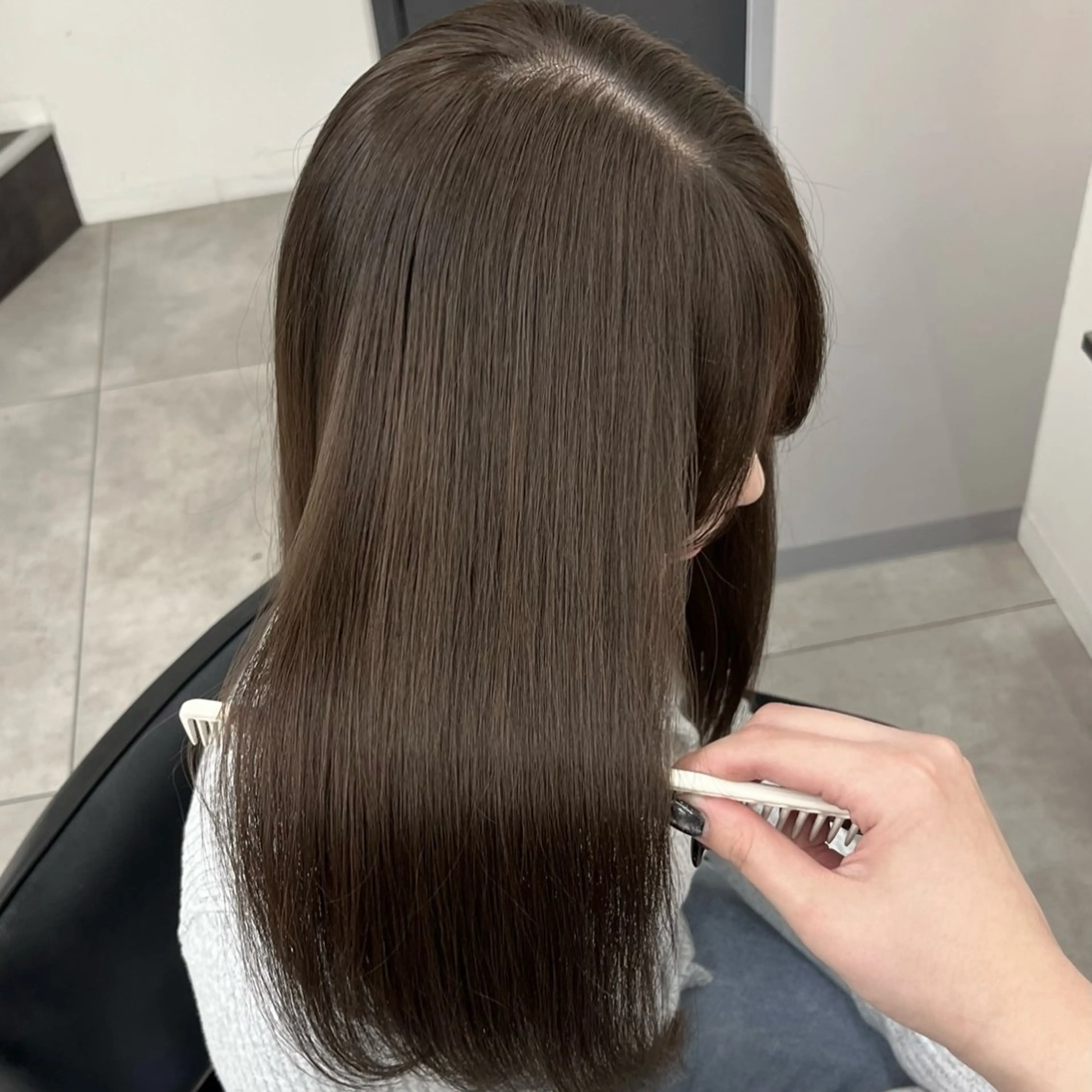 セミロング 学生 カット ヘアカラー トリートメント ☘️透明感特化カラー /レイヤーmaya☘のヘアスタイル