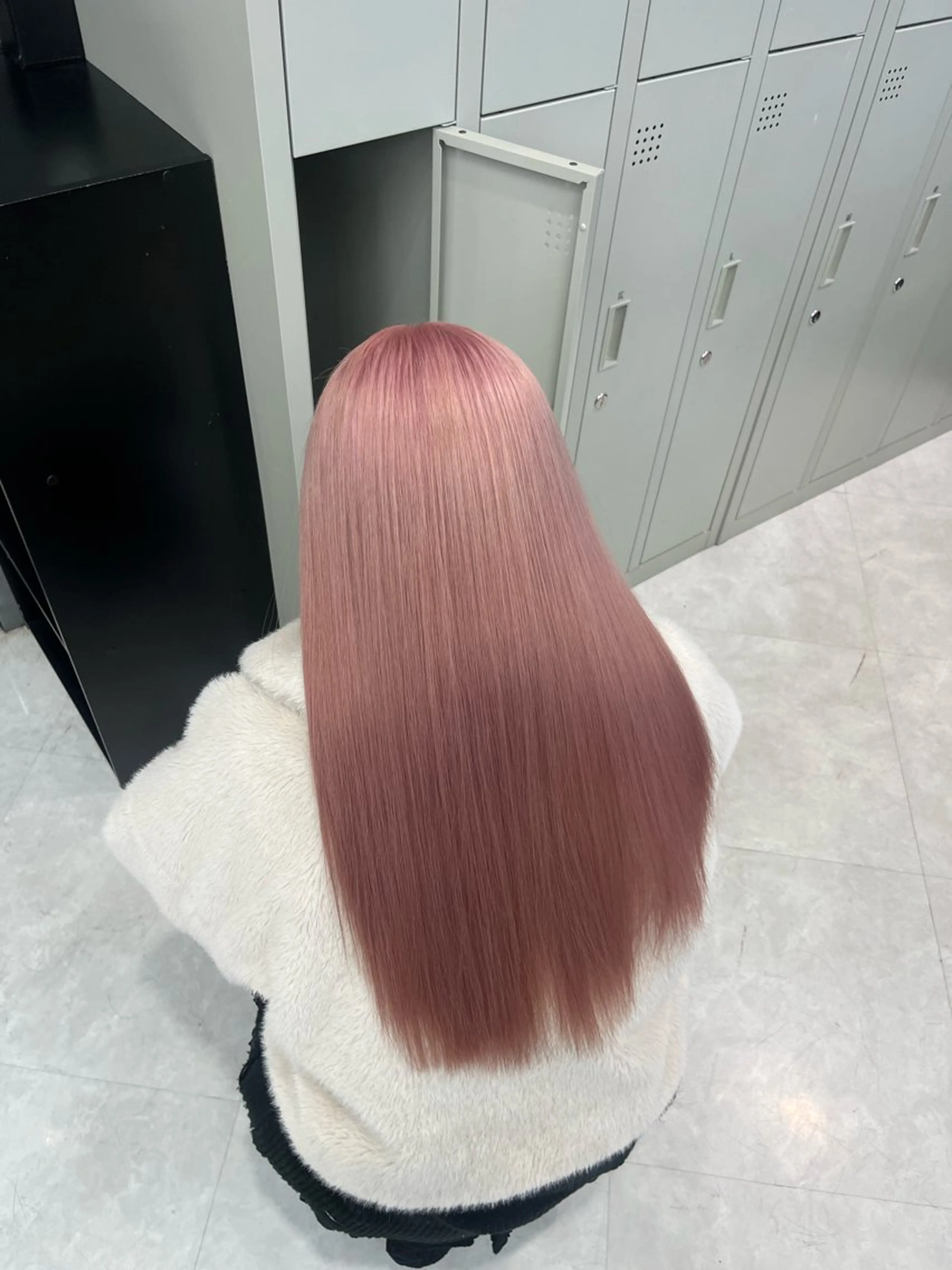 ロング カラー ヘアアレンジ ヘアカラー トリートメント ヘアセット ハイトーン/透明感 髪質改善/rinaのヘアスタイル