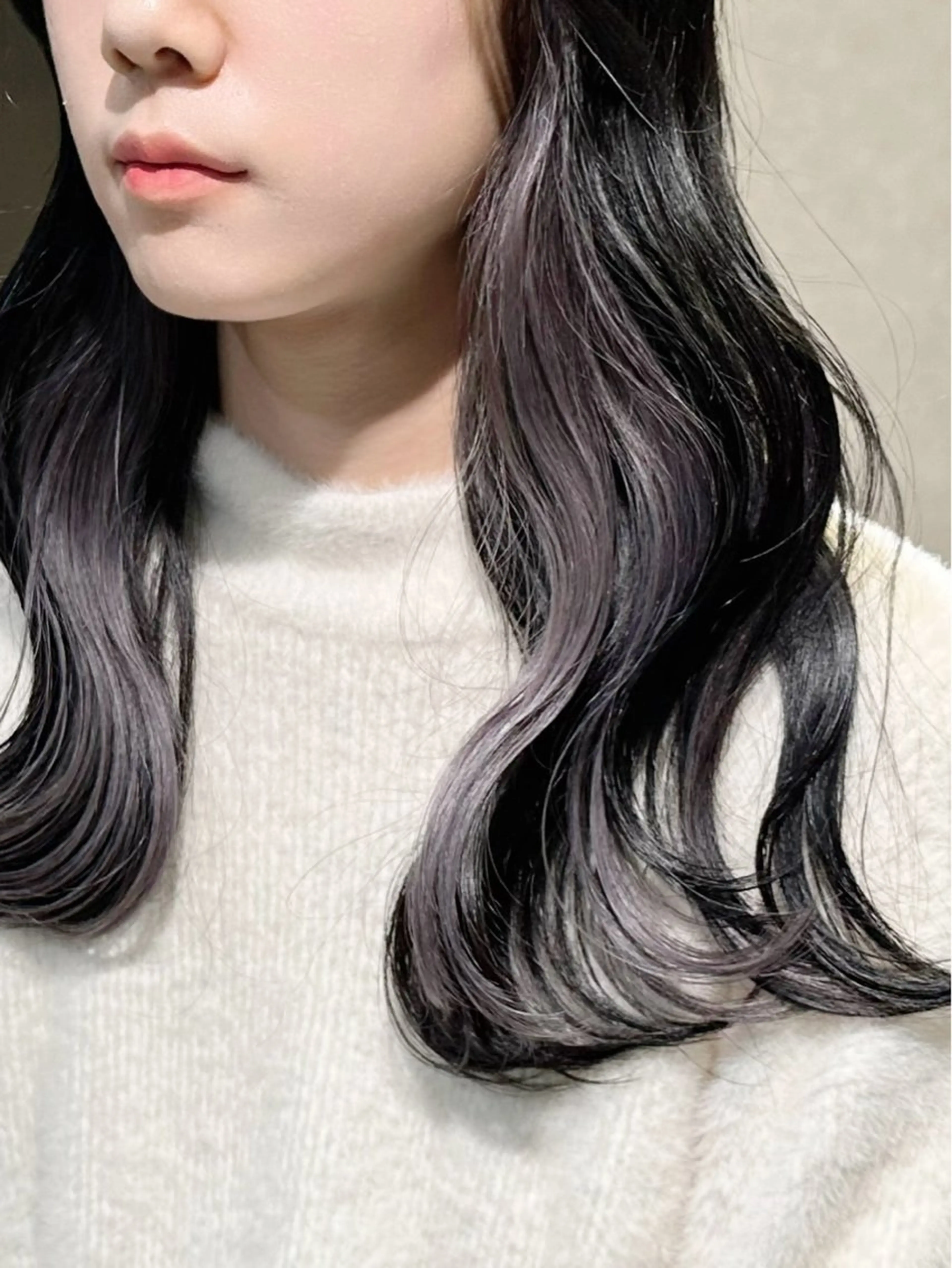 ロング カラー ブリーチ イヤリングカラー シルバー GO TODAY SHARE SALON 原宿本店所属・ブリーチ/ハイトーン 艶カラー/ユリナのヘアスタイル